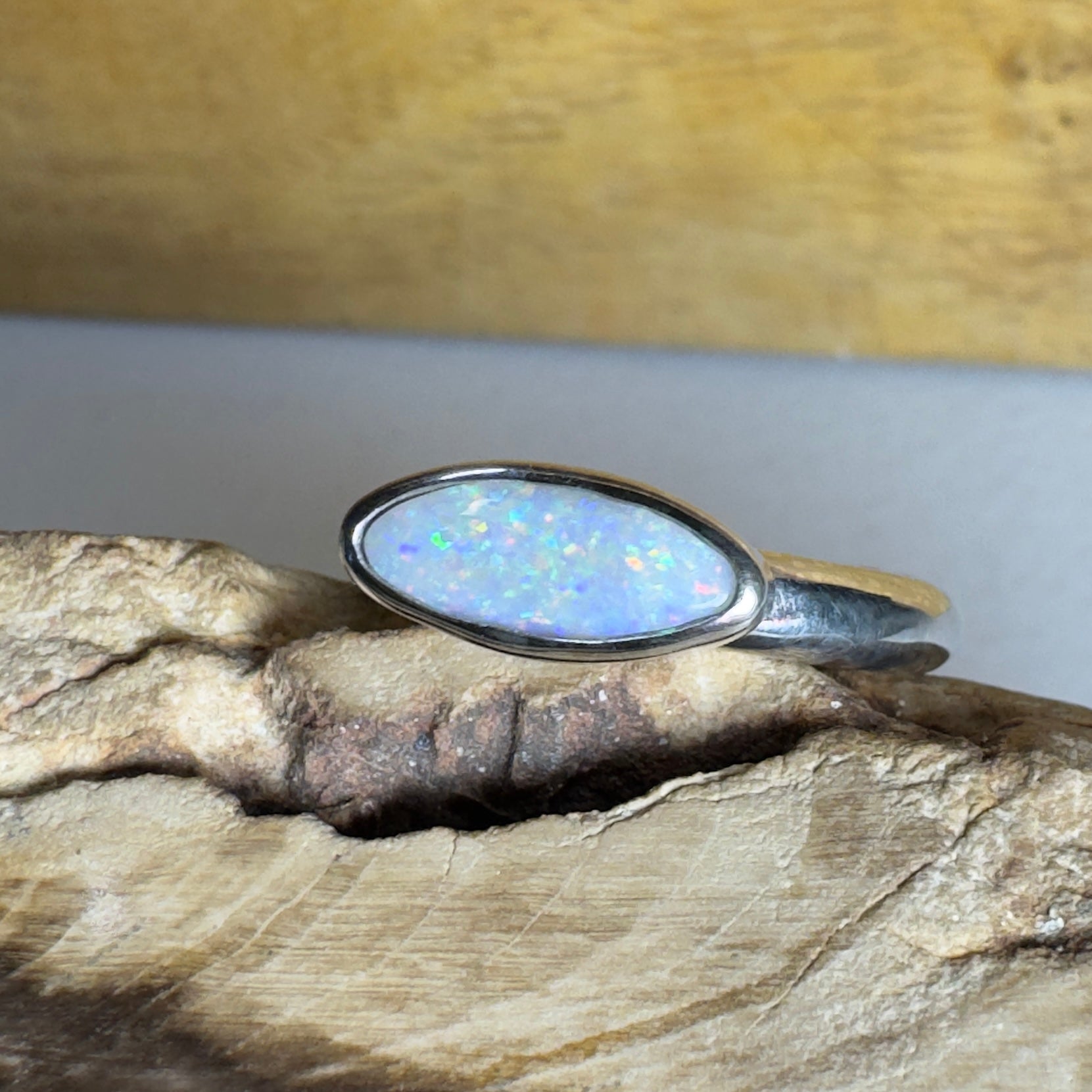 Morning at Montville – 1.4ct Lightning Ridge Solid Opal 925 Sterling Silver Ring