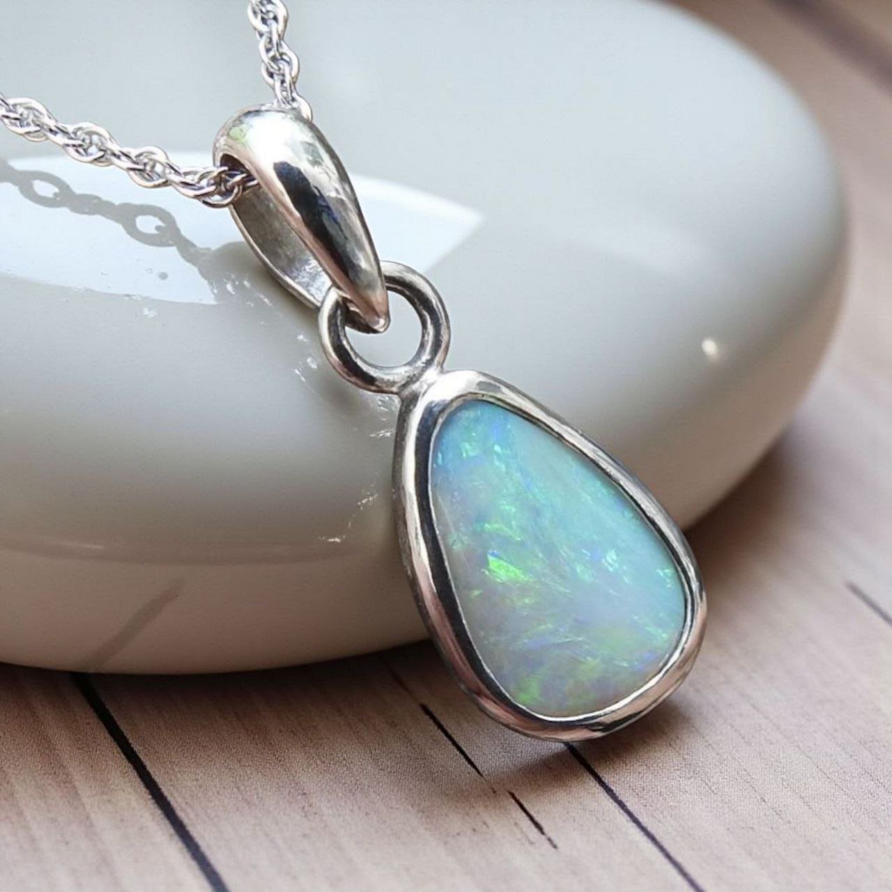 Morning Waves – 1.9ct Solid Lightning Ridge Opal 925 Sterling Silver Pendant Necklace