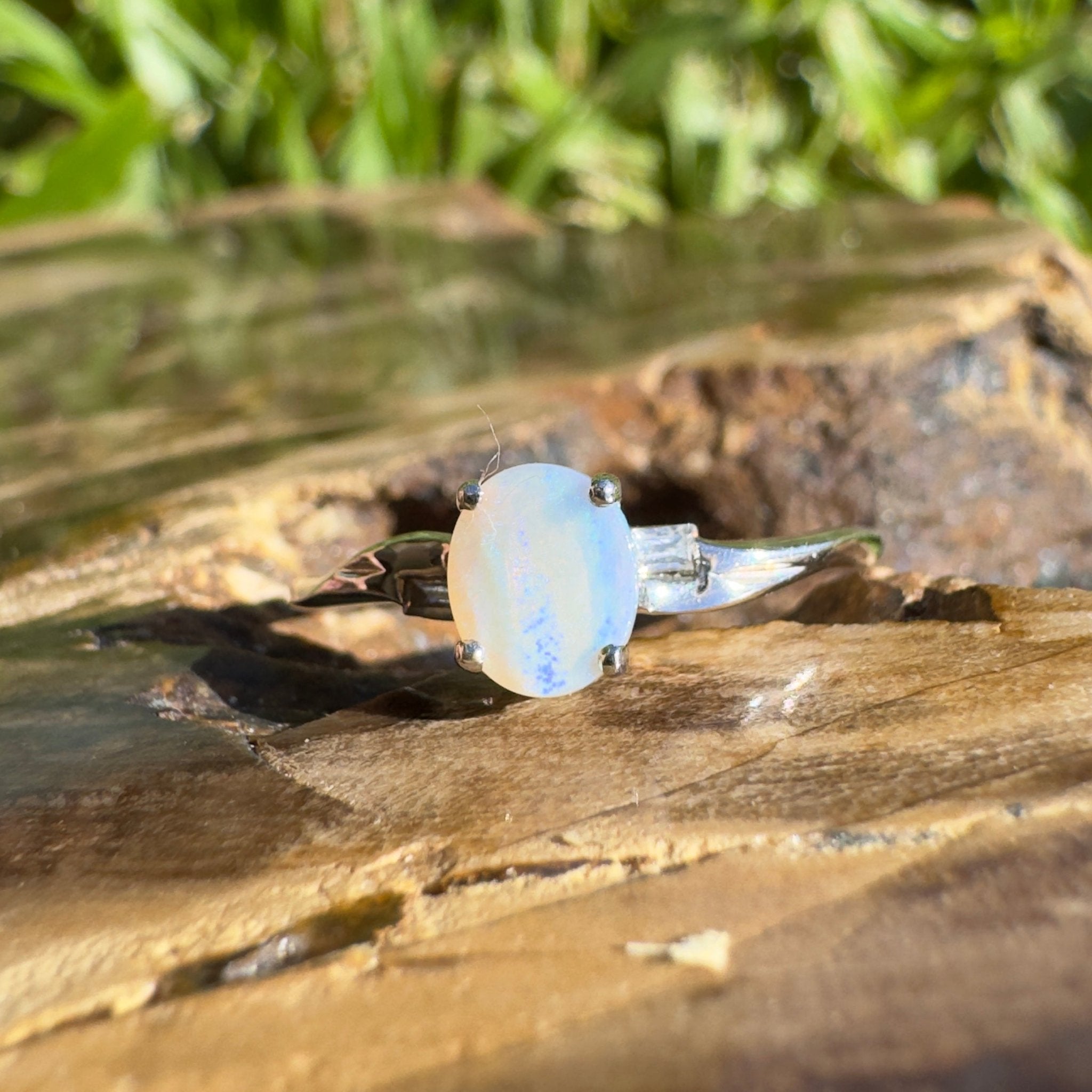 Mornington Gleam ~ 0.5ct Solid Coober Pedy Opal 925 Silver Ring