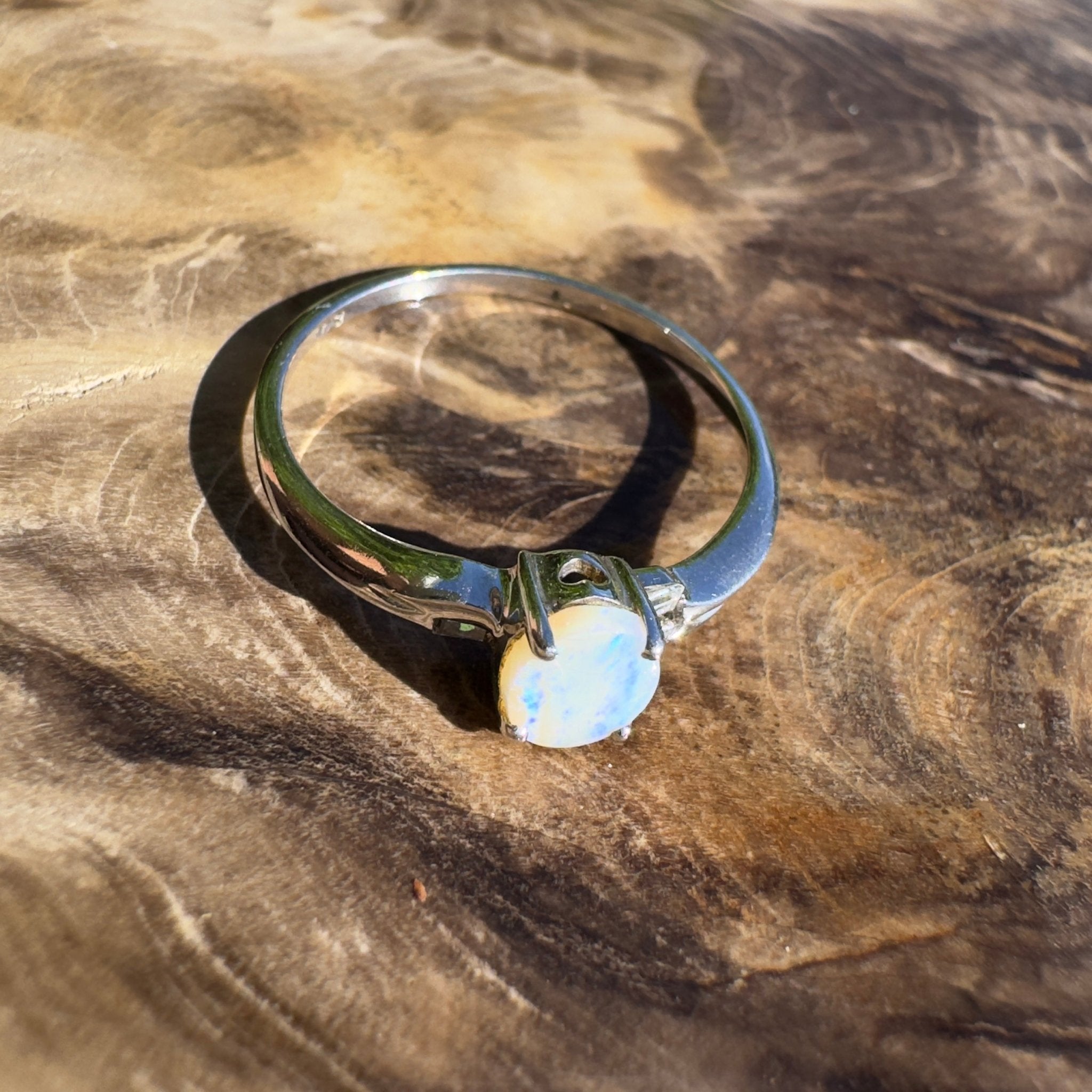 Mornington Gleam ~ 0.5ct Solid Coober Pedy Opal 925 Silver Ring