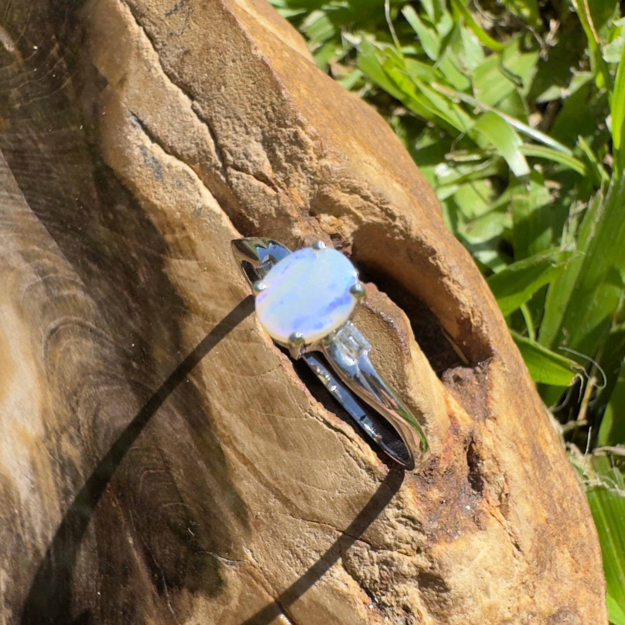 Mornington Gleam ~ 0.5ct Solid Coober Pedy Opal 925 Silver Ring