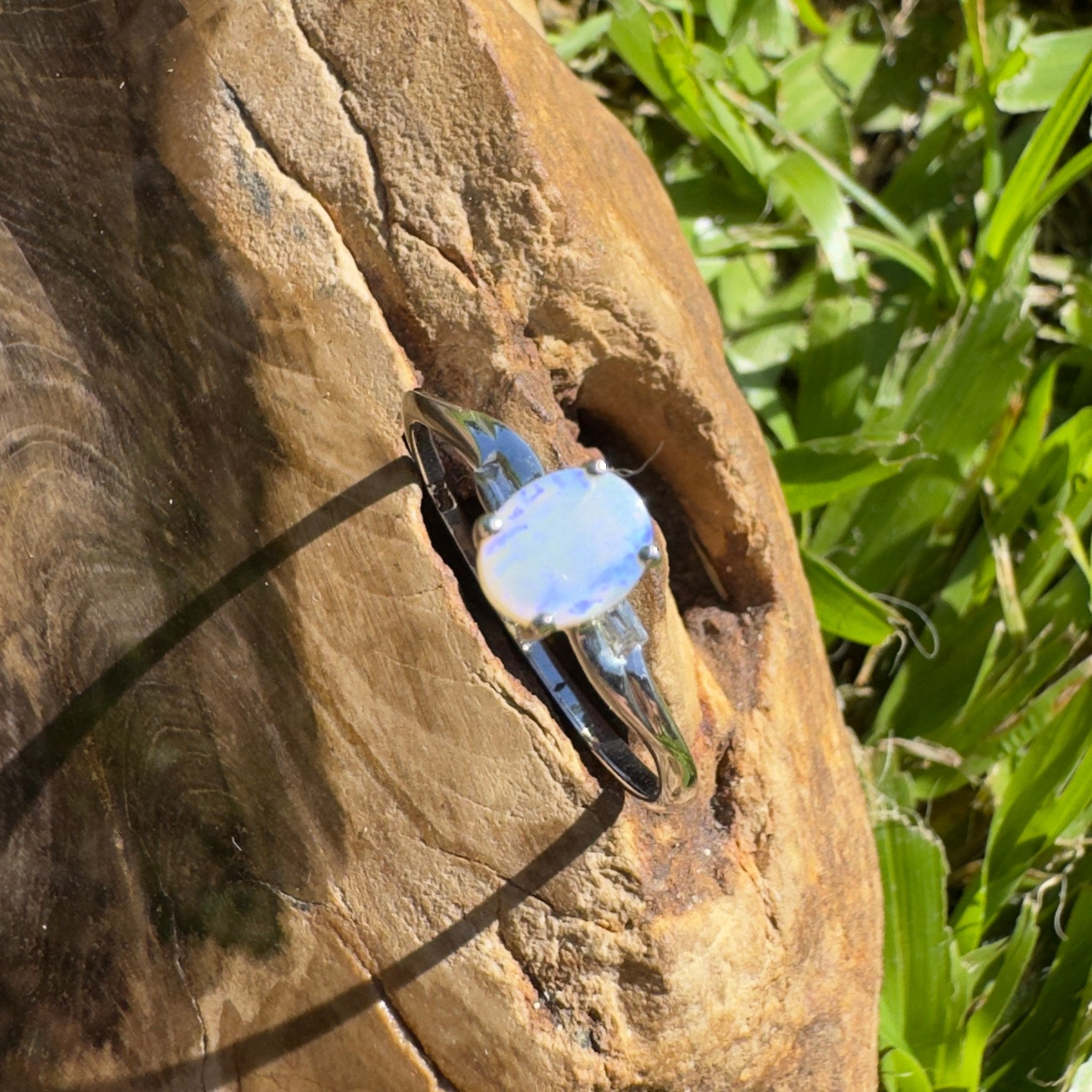 Mornington Gleam ~ 0.5ct Solid Coober Pedy Opal 925 Silver Ring