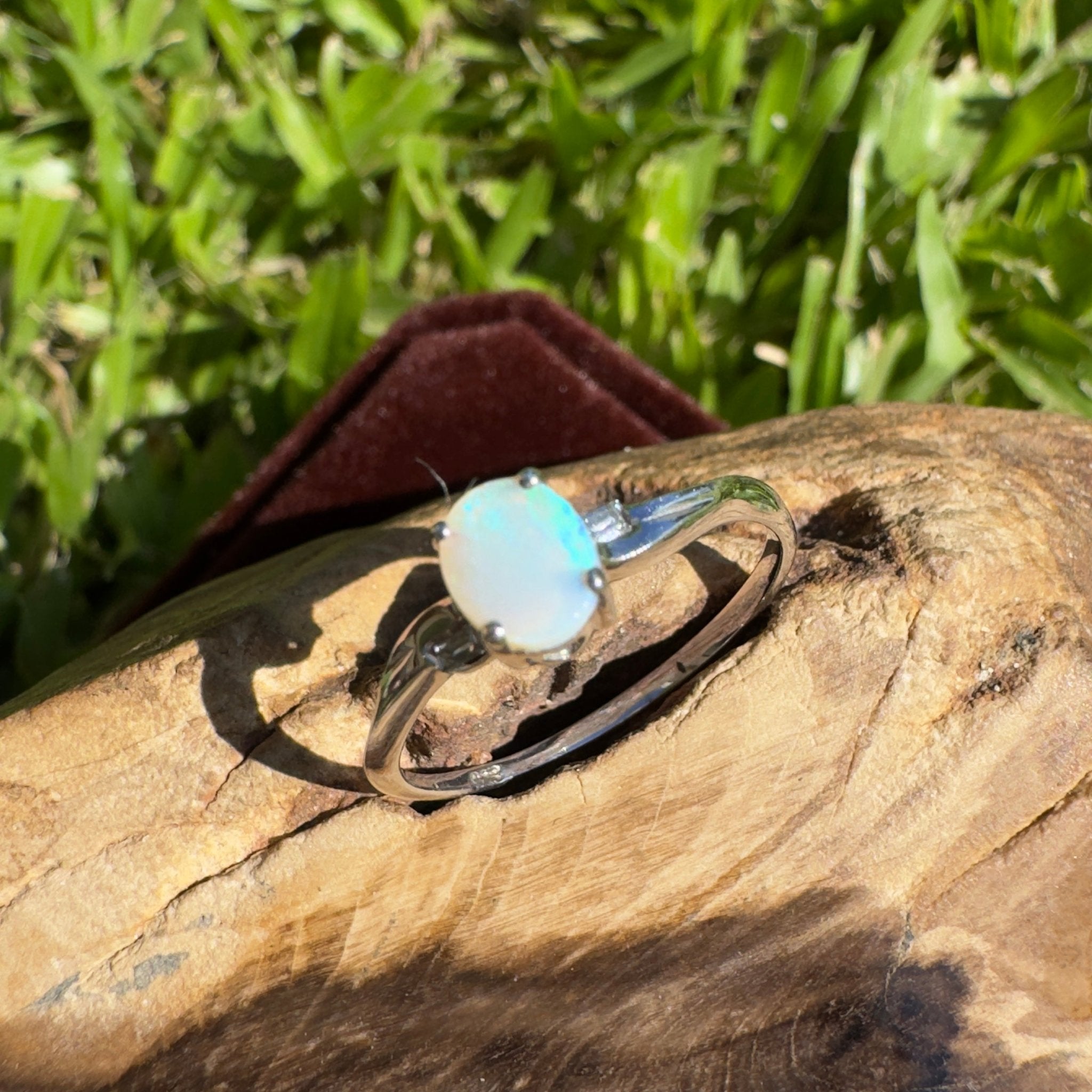 Mornington Gleam ~ 0.5ct Solid Coober Pedy Opal 925 Silver Ring
