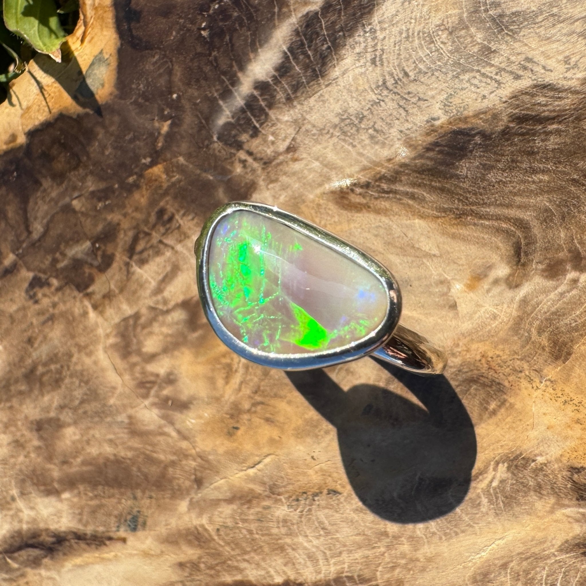 Mornington Tide – 2.5ct Solid Lightning Ridge Crystal Opal 925 Sterling Silver Ring