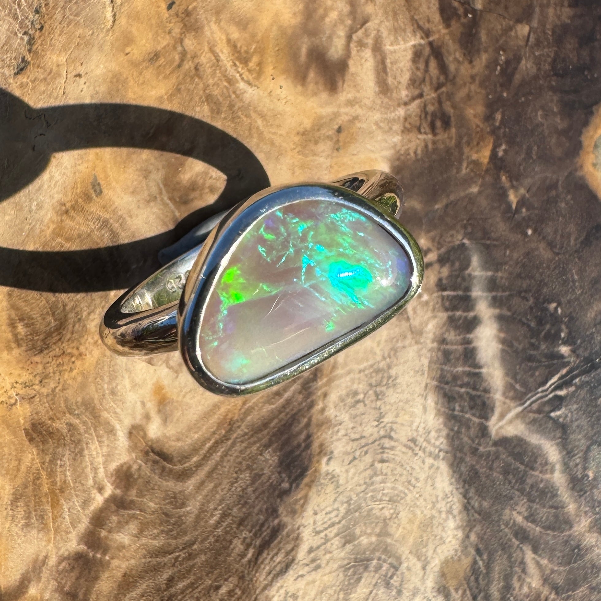 Mornington Tide – 2.5ct Solid Lightning Ridge Crystal Opal 925 Sterling Silver Ring