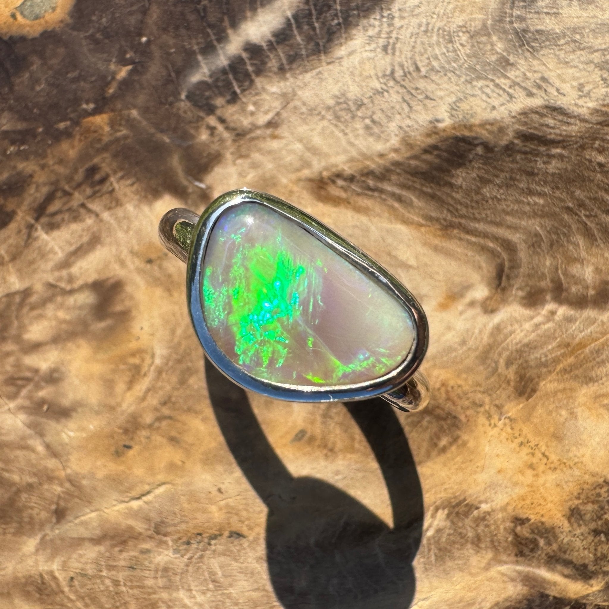 Mornington Tide – 2.5ct Solid Lightning Ridge Crystal Opal 925 Sterling Silver Ring