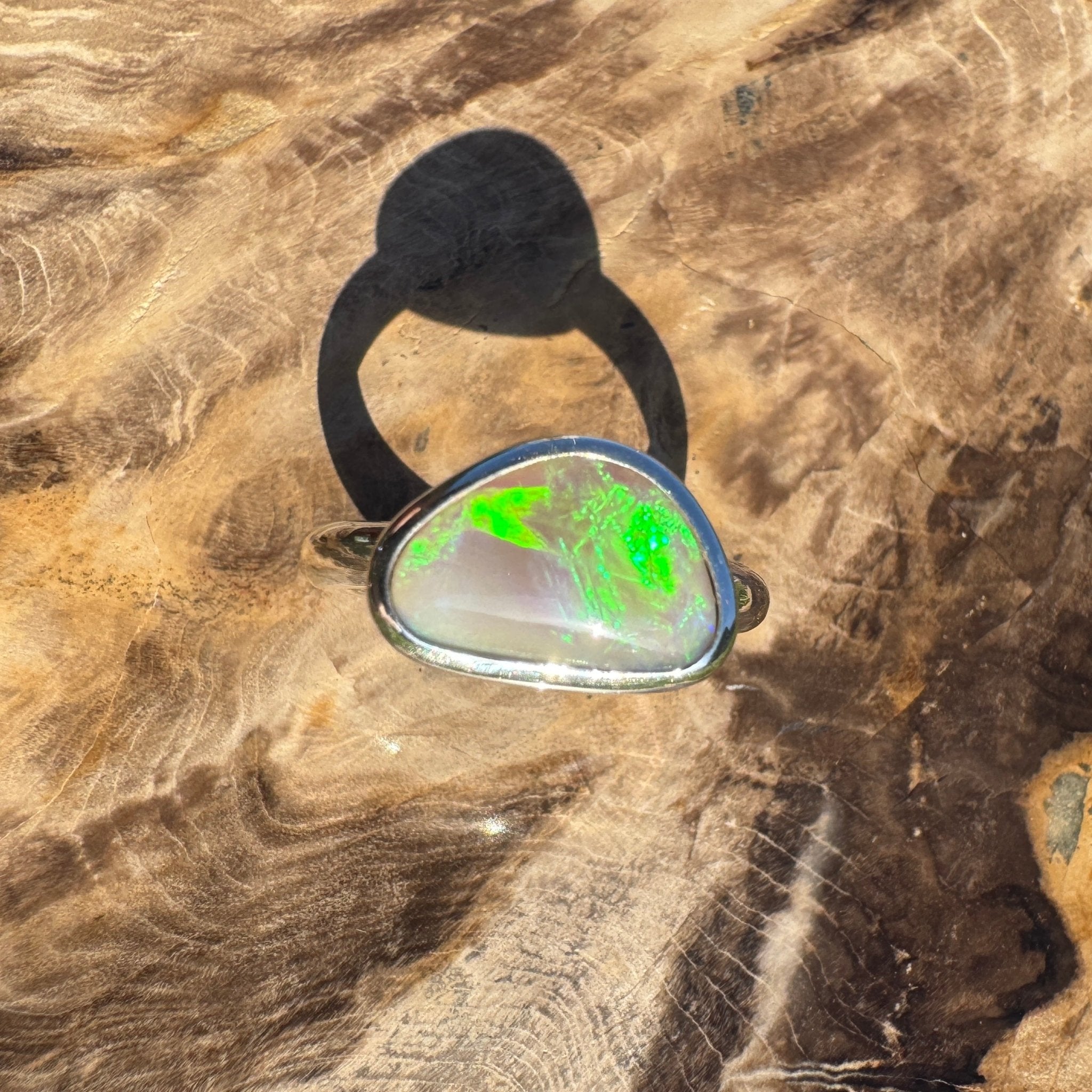 Mornington Tide – 2.5ct Solid Lightning Ridge Crystal Opal 925 Sterling Silver Ring