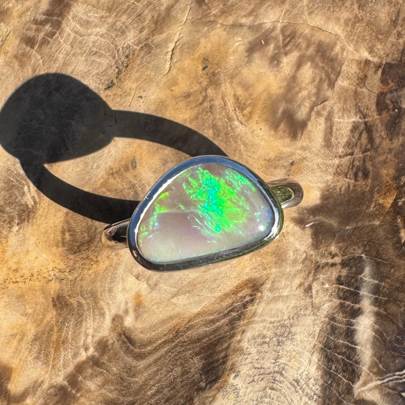 Mornington Tide – 2.5ct Solid Lightning Ridge Crystal Opal 925 Sterling Silver Ring