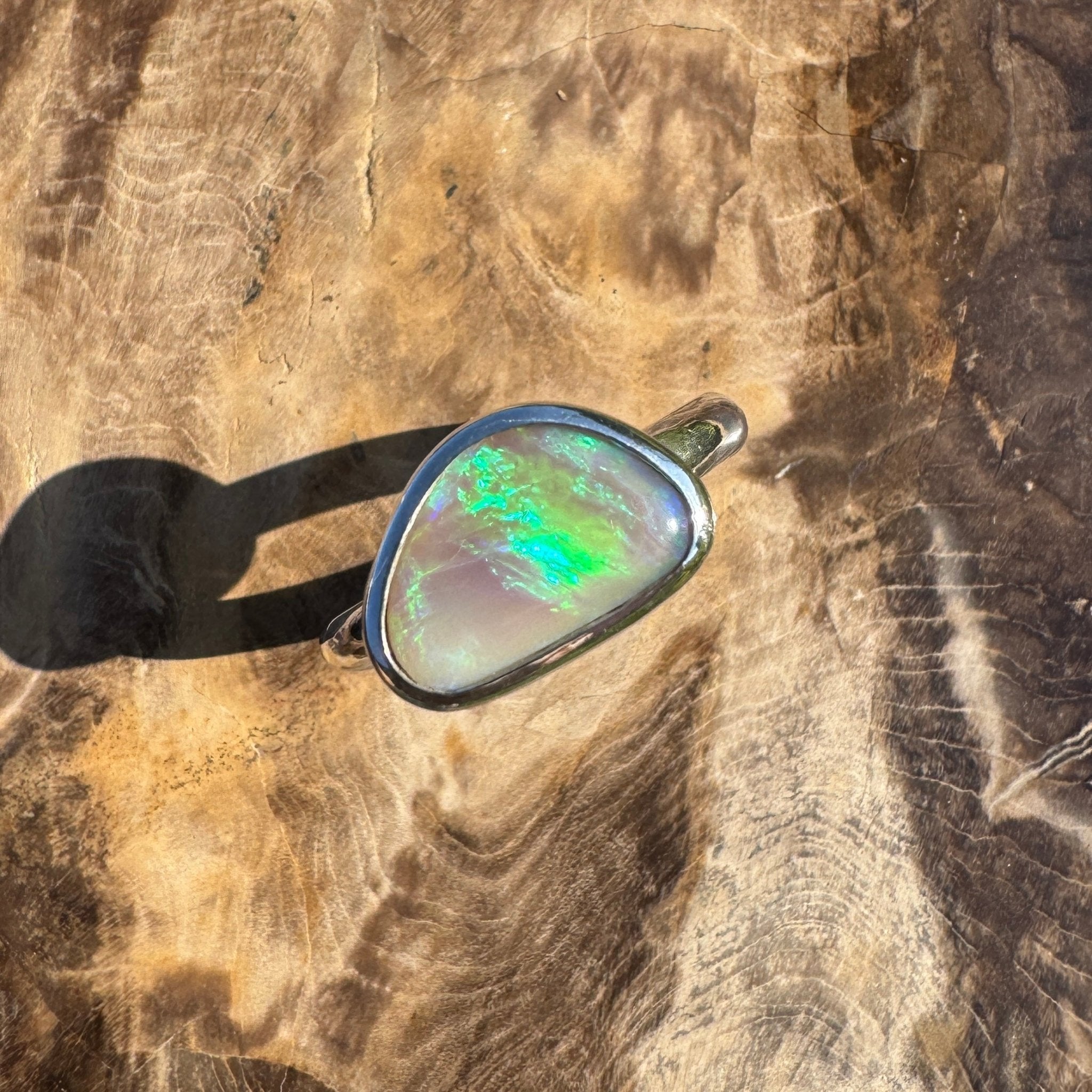 Mornington Tide – 2.5ct Solid Lightning Ridge Crystal Opal 925 Sterling Silver Ring