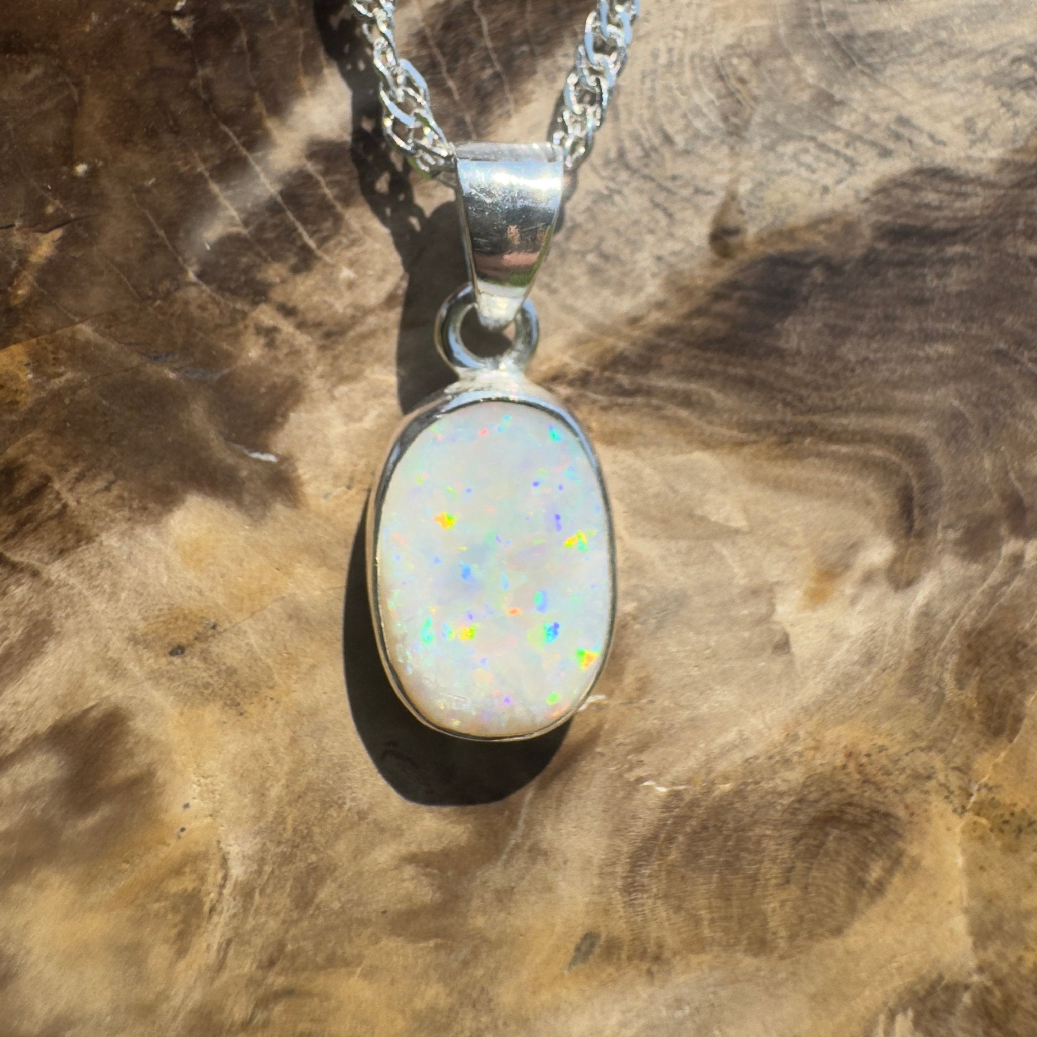 Murchison Star Flare – 2.9ct Coober Pedy Opal Pendant