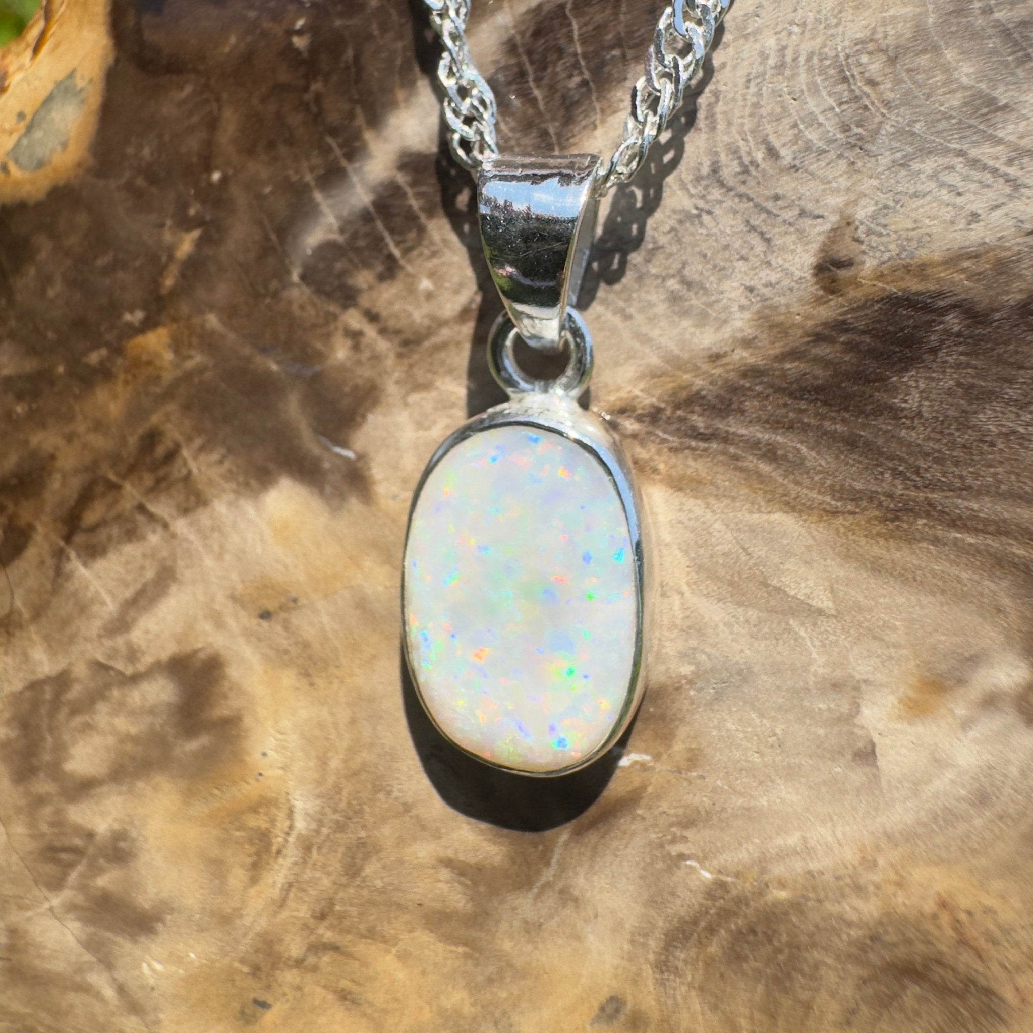 Murchison Star Flare – 2.9ct Coober Pedy Opal Pendant