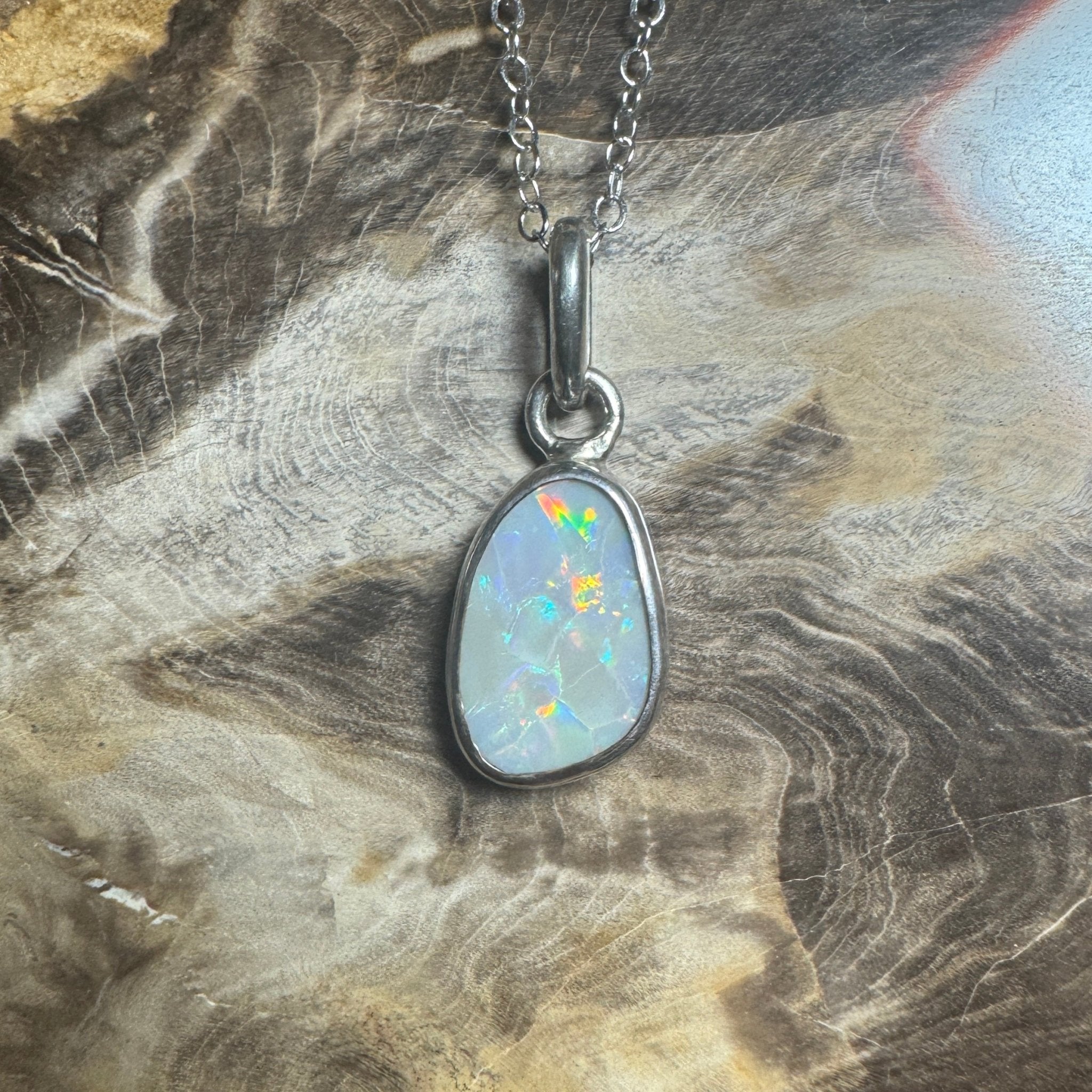 Narran Creek Shine ~ 1.5ct Lightning Ridge Opal 925 Silver Pendant