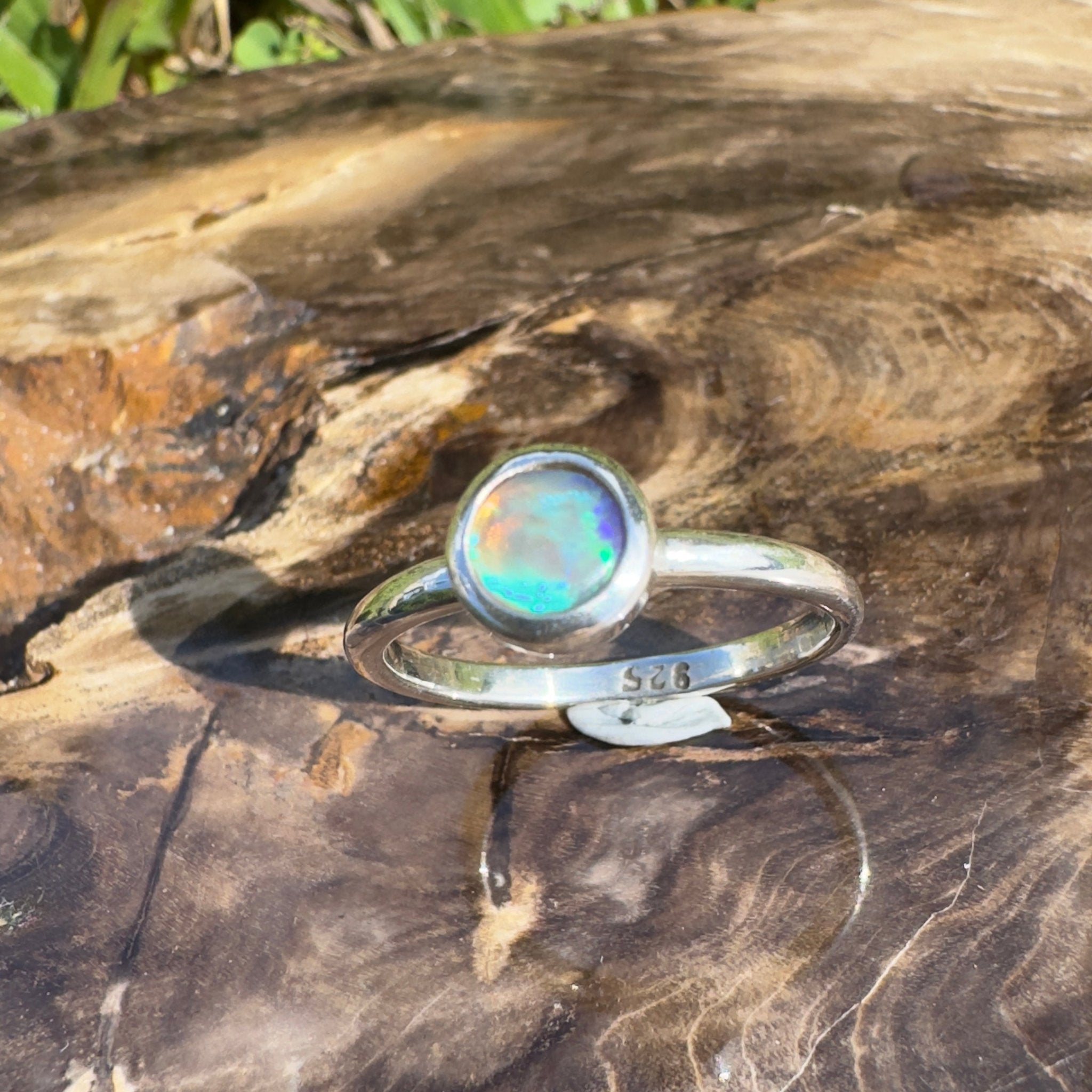 Ningaloo After Dark – 0.4ct Solid Lightning Ridge Dark Crystal Opal 925 Sterling Silver Ring