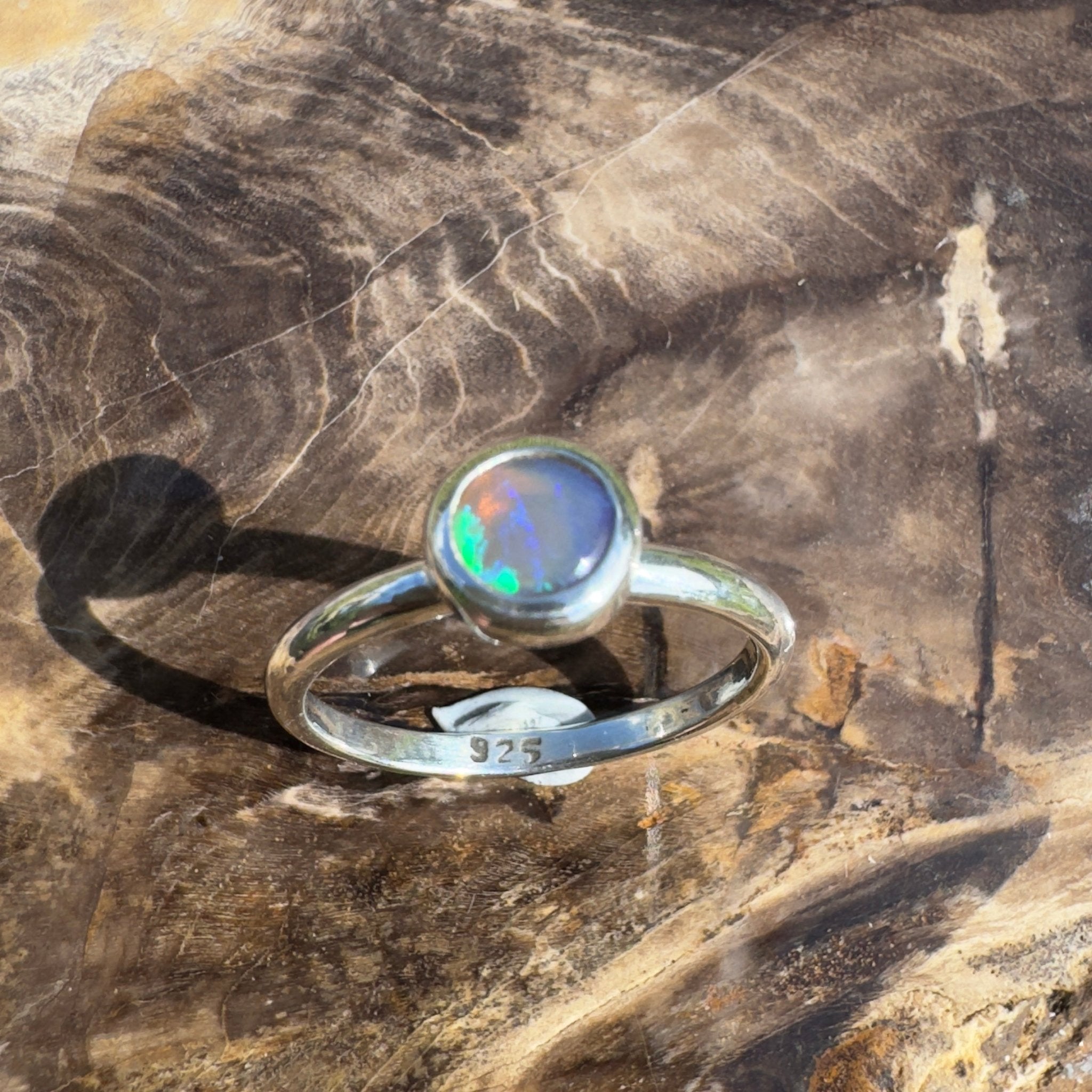 Ningaloo After Dark – 0.4ct Solid Lightning Ridge Dark Crystal Opal 925 Sterling Silver Ring