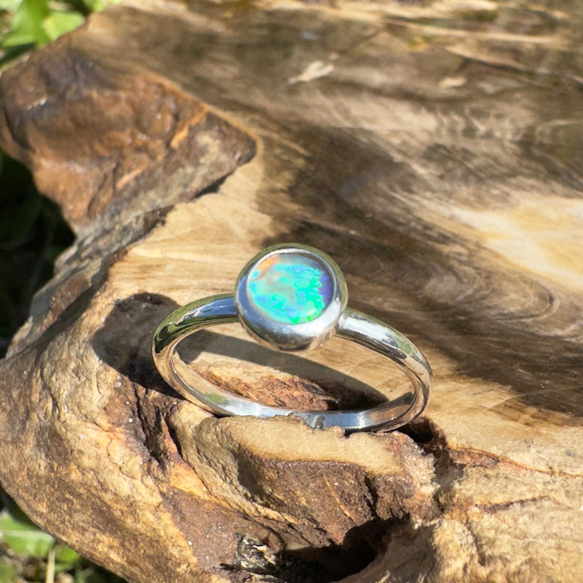Ningaloo After Dark – 0.4ct Solid Lightning Ridge Dark Crystal Opal 925 Sterling Silver Ring