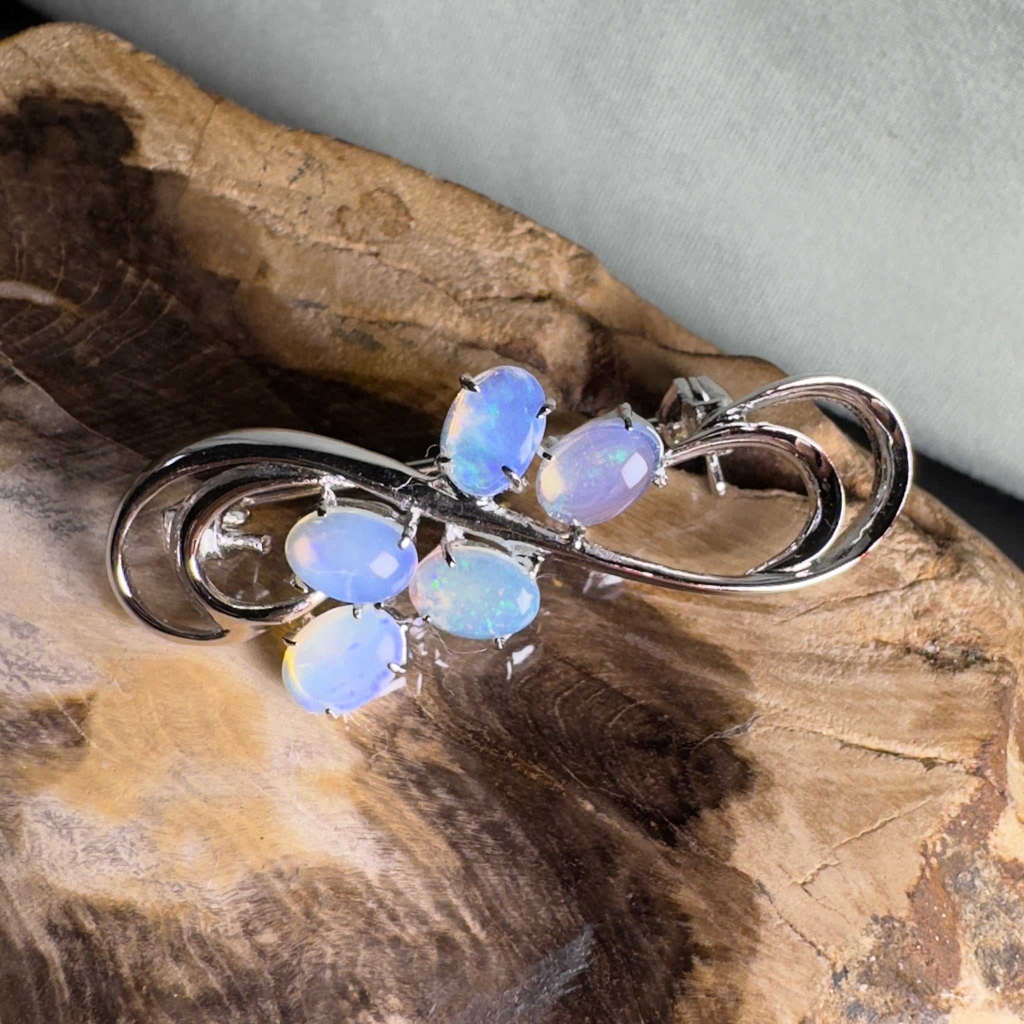 Ocean Crest - 2.5ct Lightning Ridge Opal 925 Silver Brooch