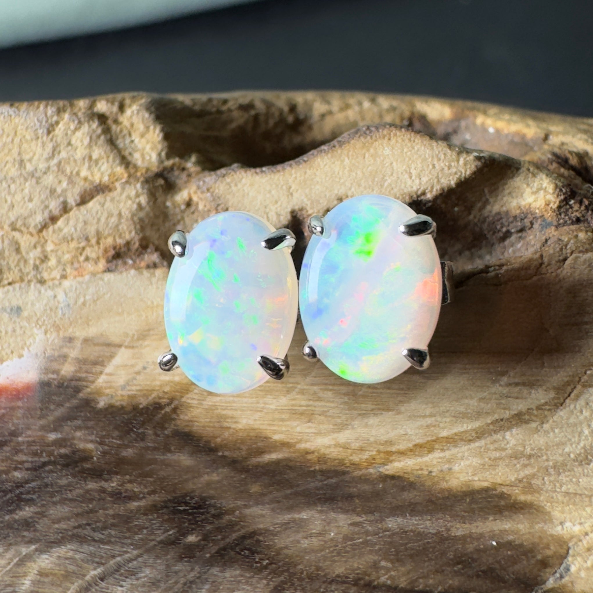 Oodna Glow Studs - 1.6ct Coober Pedy Opal 925 Silver Earrings