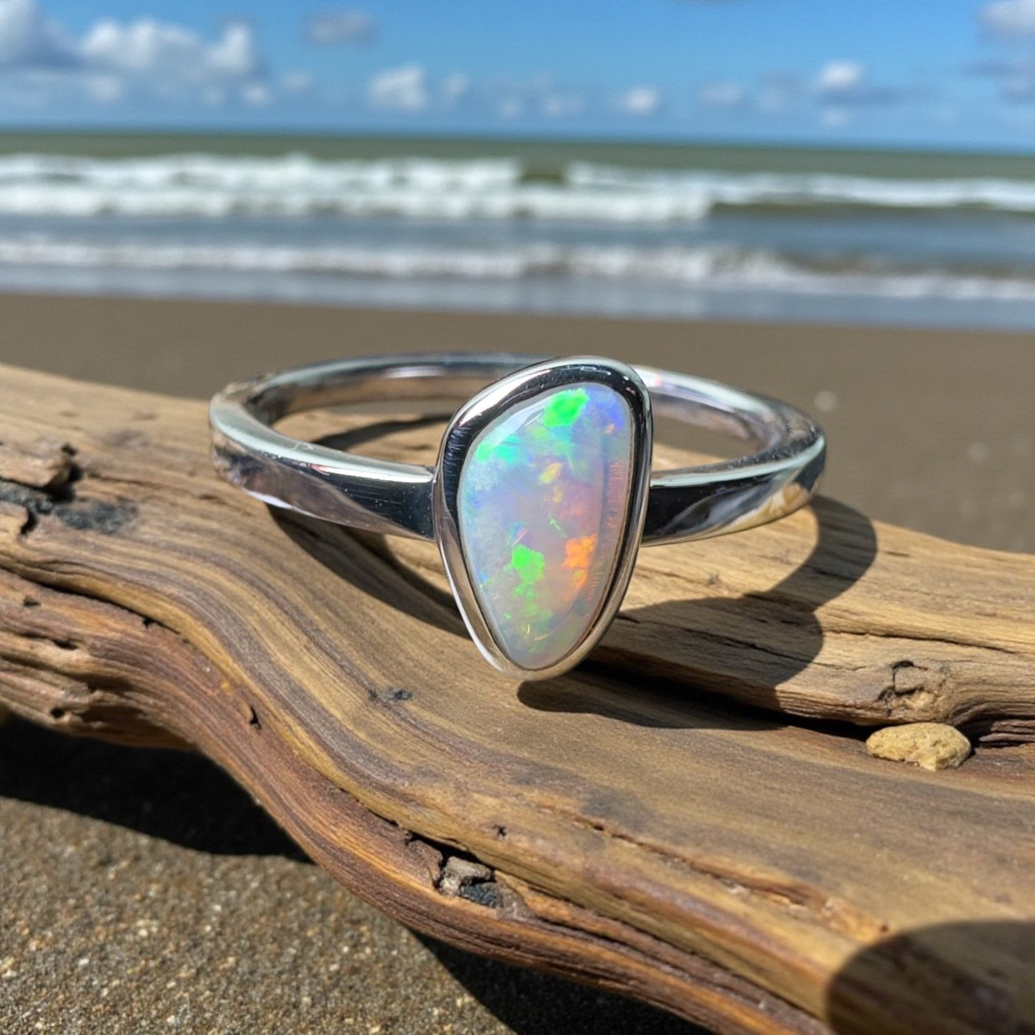 Oodnadatta Light ~ 0.5ct Solid Coober Pedy Opal 925 Silver Ring