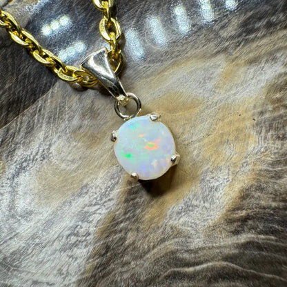 Handcrafted 9ct solid gold Coober Pedy opal pendant necklace in Outback Dreams collection