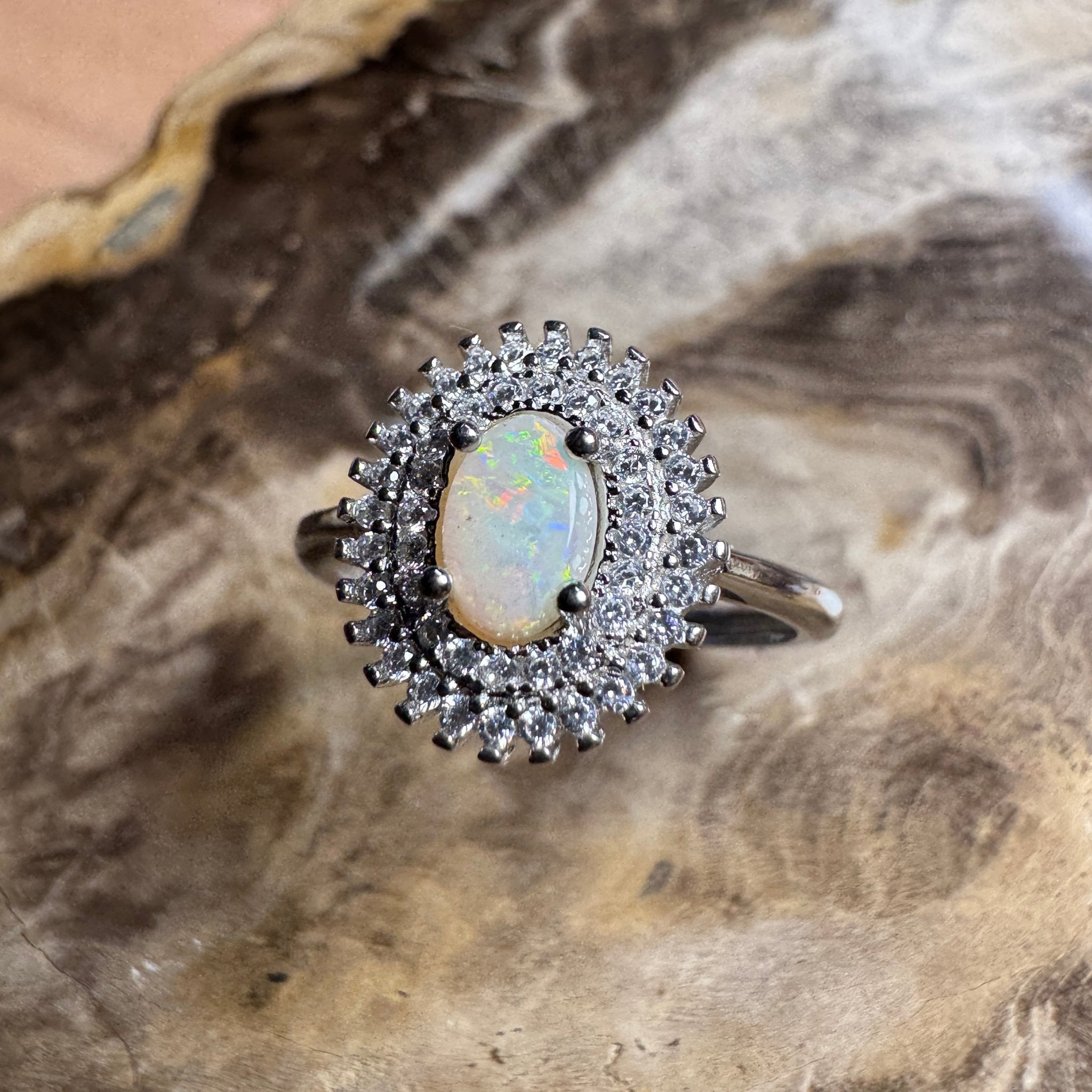Outback Elegance ~ Handcrafted 0.8ct Coober Pedy Opal Ring – Sterling Silver Radiance.