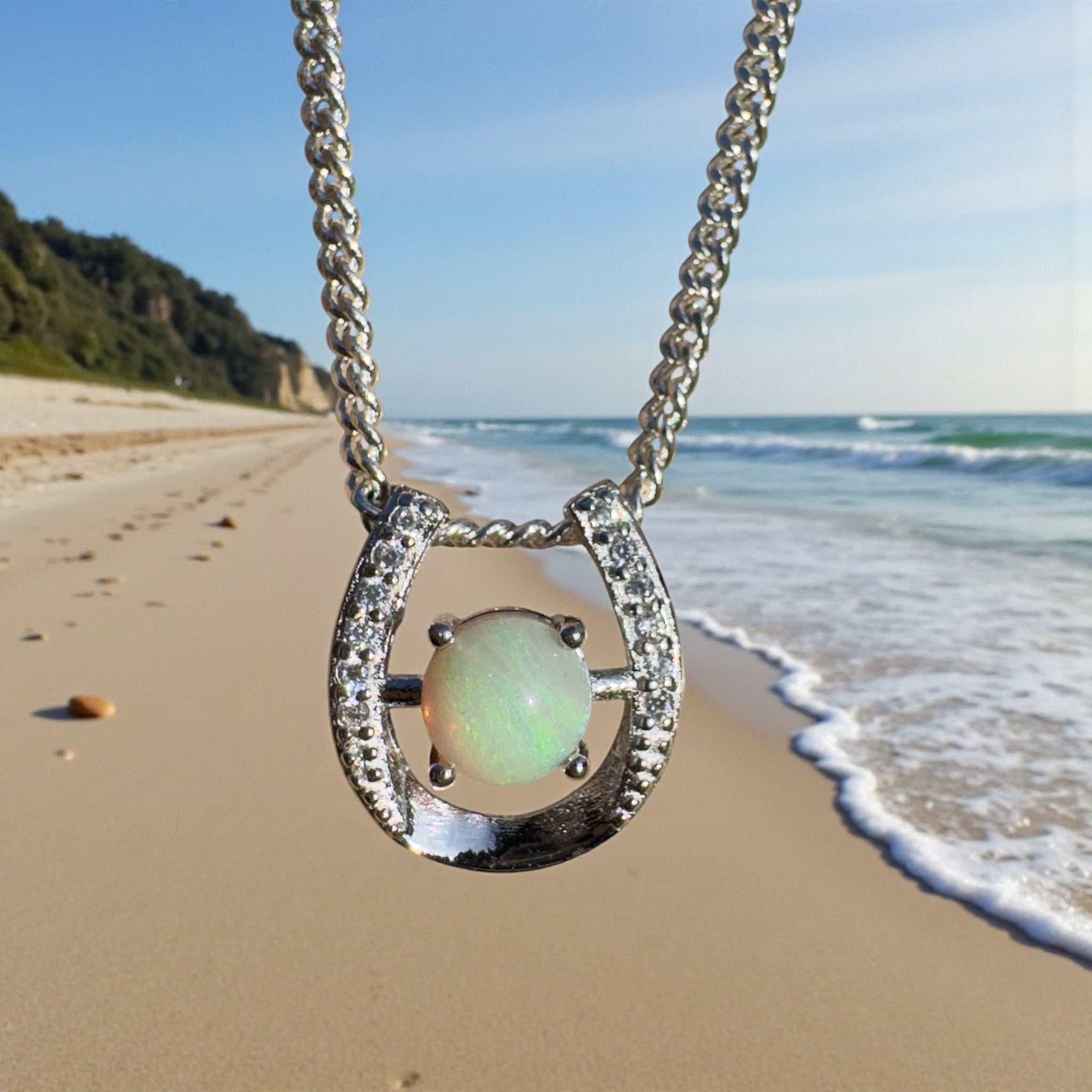 Outback Luck – 0.5ct Coober Pedy Opal 925 Silver Horseshoe Pendant