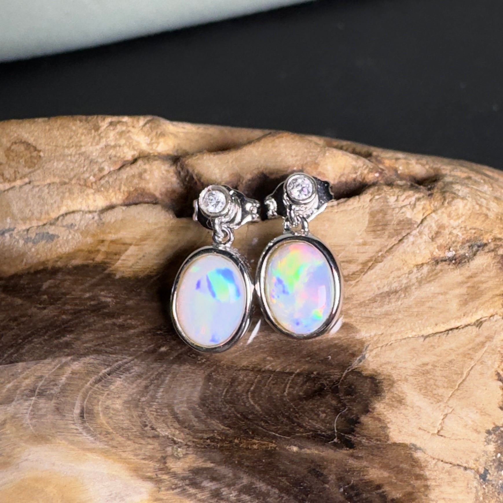 Painted Basin Light - 1.8ct Coober Pedy Opal 925 Silver Earrings