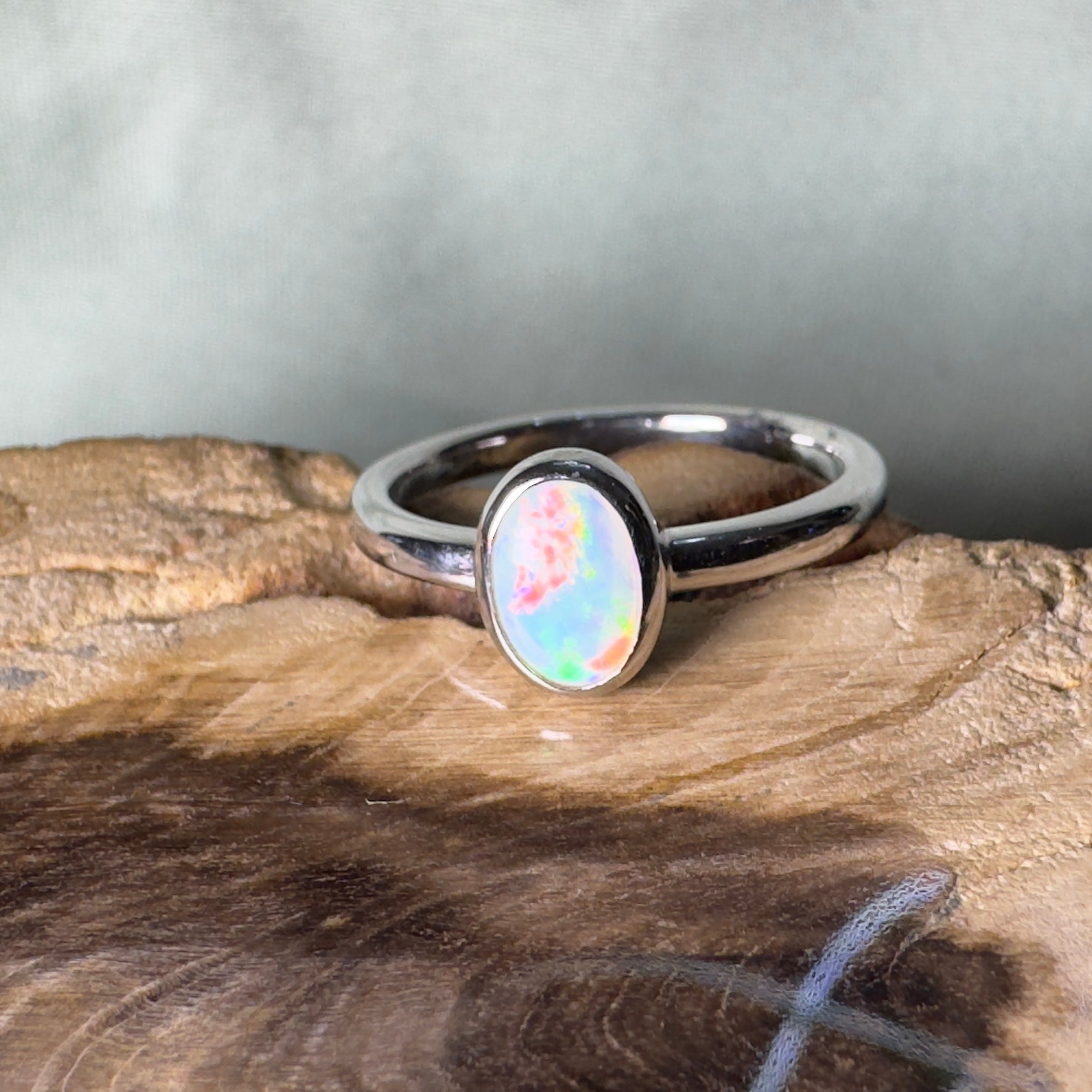 Painted Desert Halo ~ 0.4ct Solid Coober Pedy Opal 925 Silver Ring