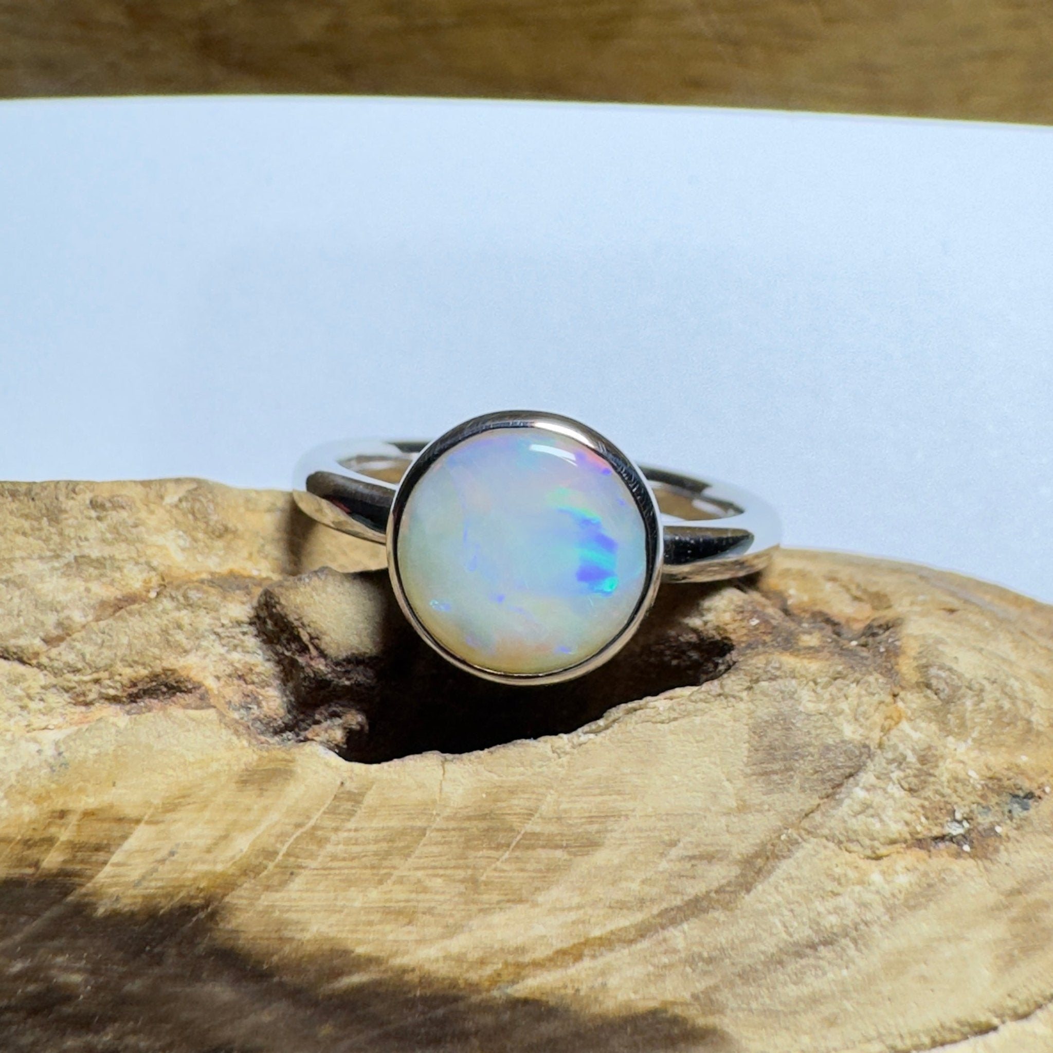 Pilbara Pulse - 1.55ct Solid Coober Pedy Opal 925 Silver Ring