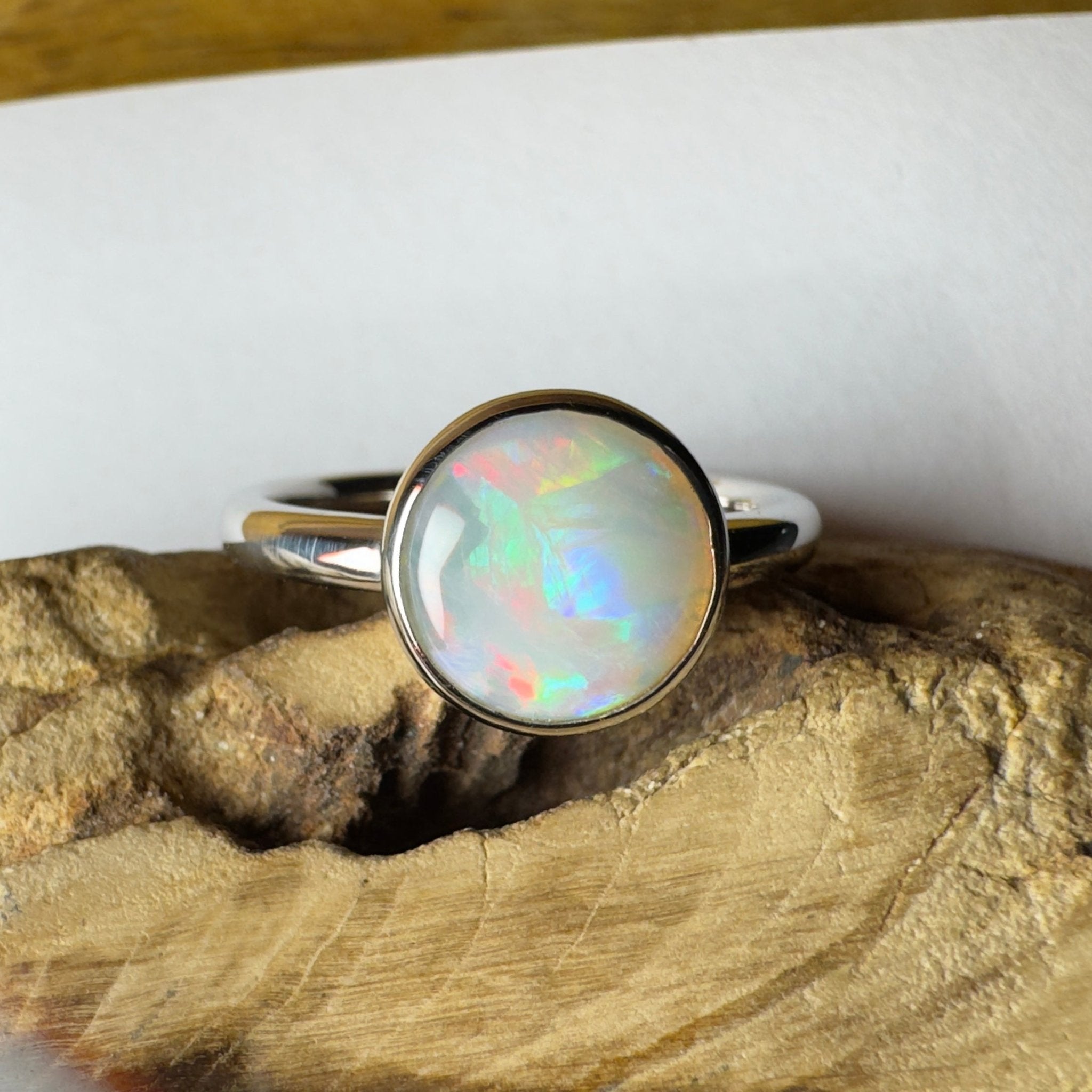 Pilbara Pulse - 1.55ct Solid Coober Pedy Opal 925 Silver Ring