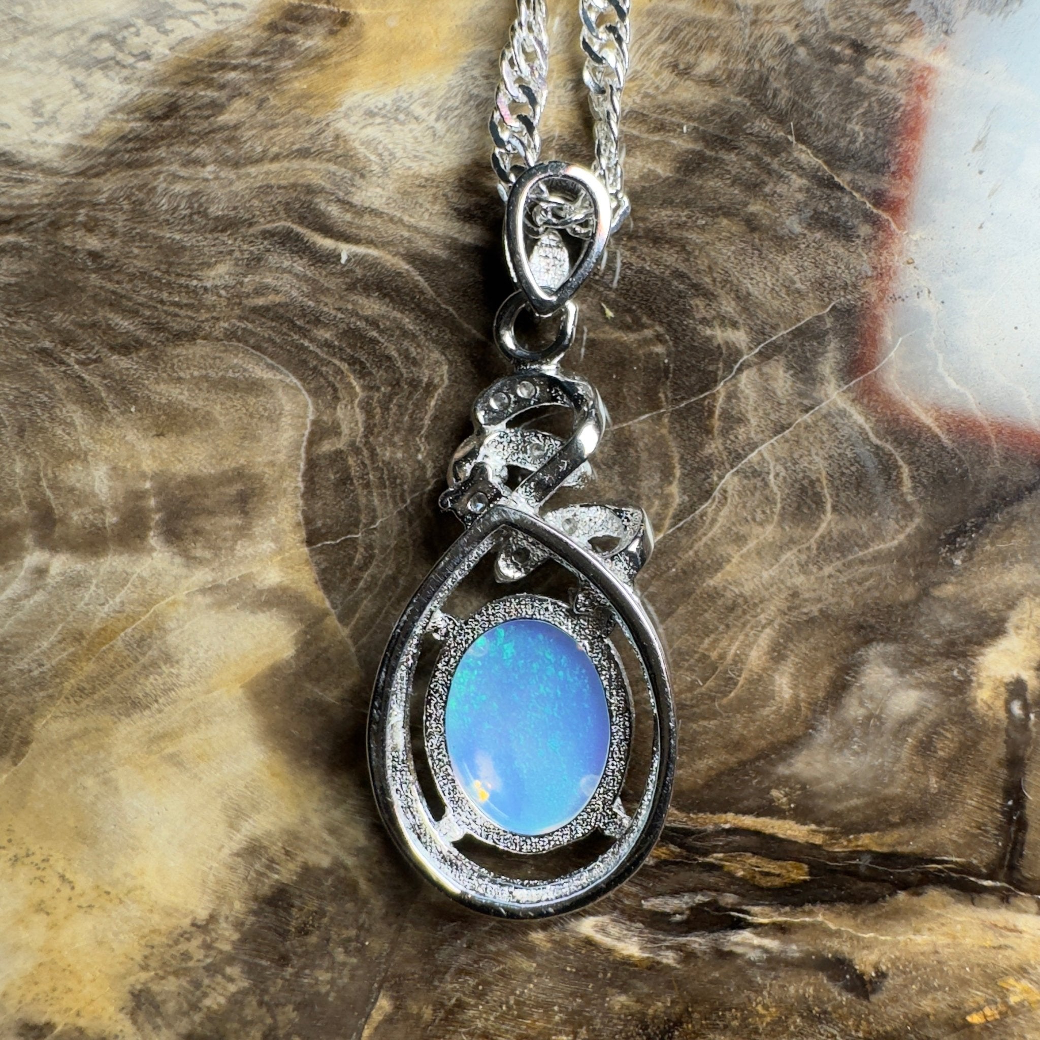 Port Phillip Drift ~ 0.8ct Lightning Ridge Opal 925 Silver Pendant