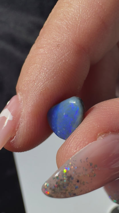 Lightning Ridge Black Opal 1.6carat Solid Hand-Cut Luxury