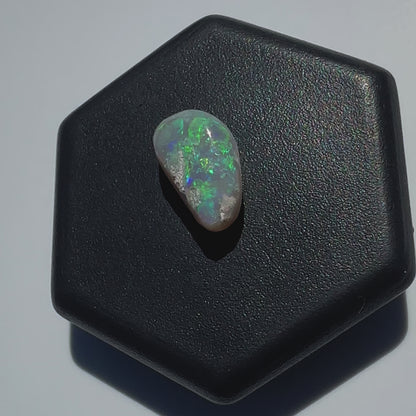 Lightning Ridge Semi Black Opal 0.8carat Solid Hand-Cut Luxury