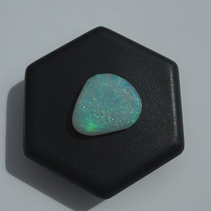 Lightning Ridge Opal 1.5carat Solid Hand-Cut Luxury