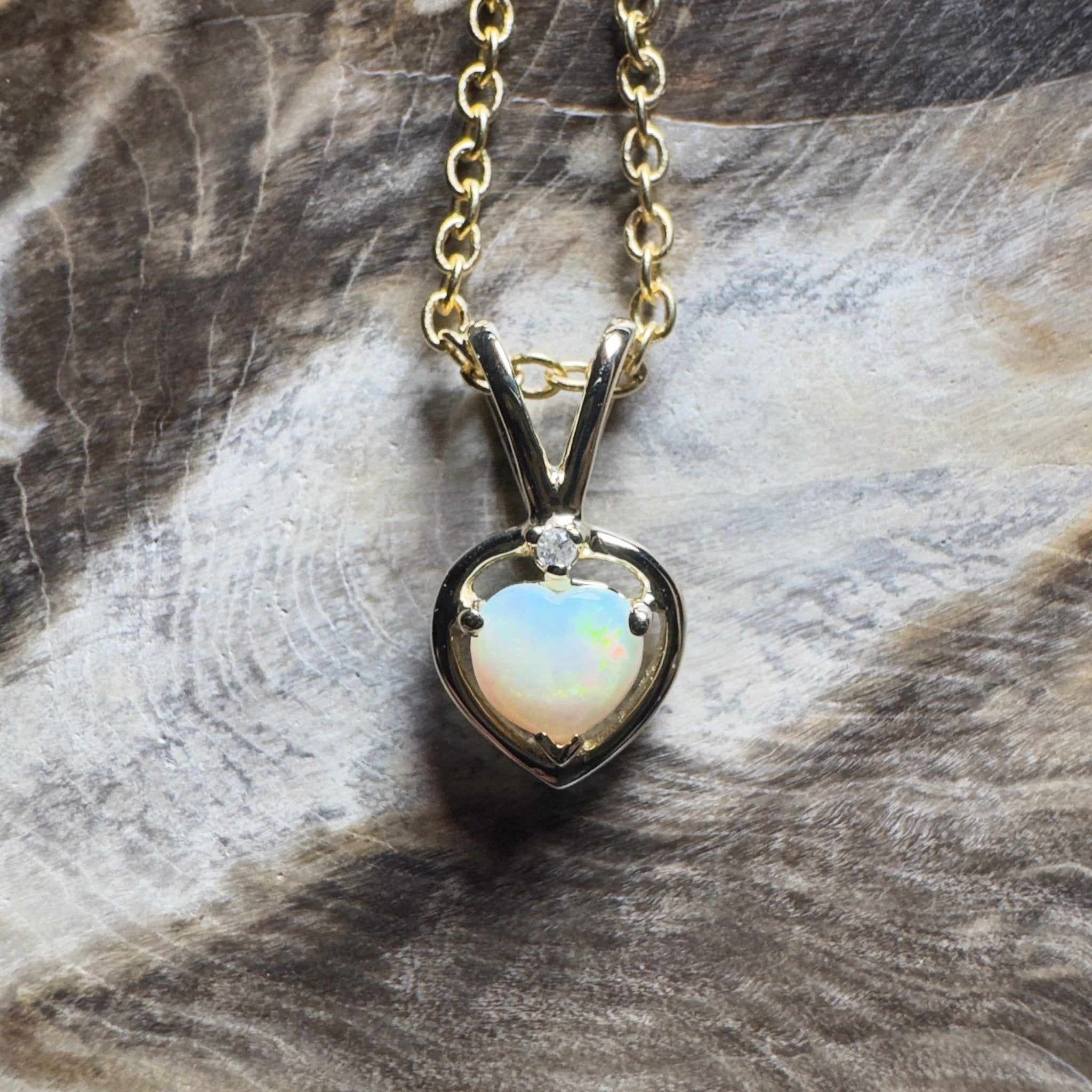 Purnululu Flame Heart ~ 9ct Solid Yellow Gold 0.4ct Coober Pedy Opal Pendant