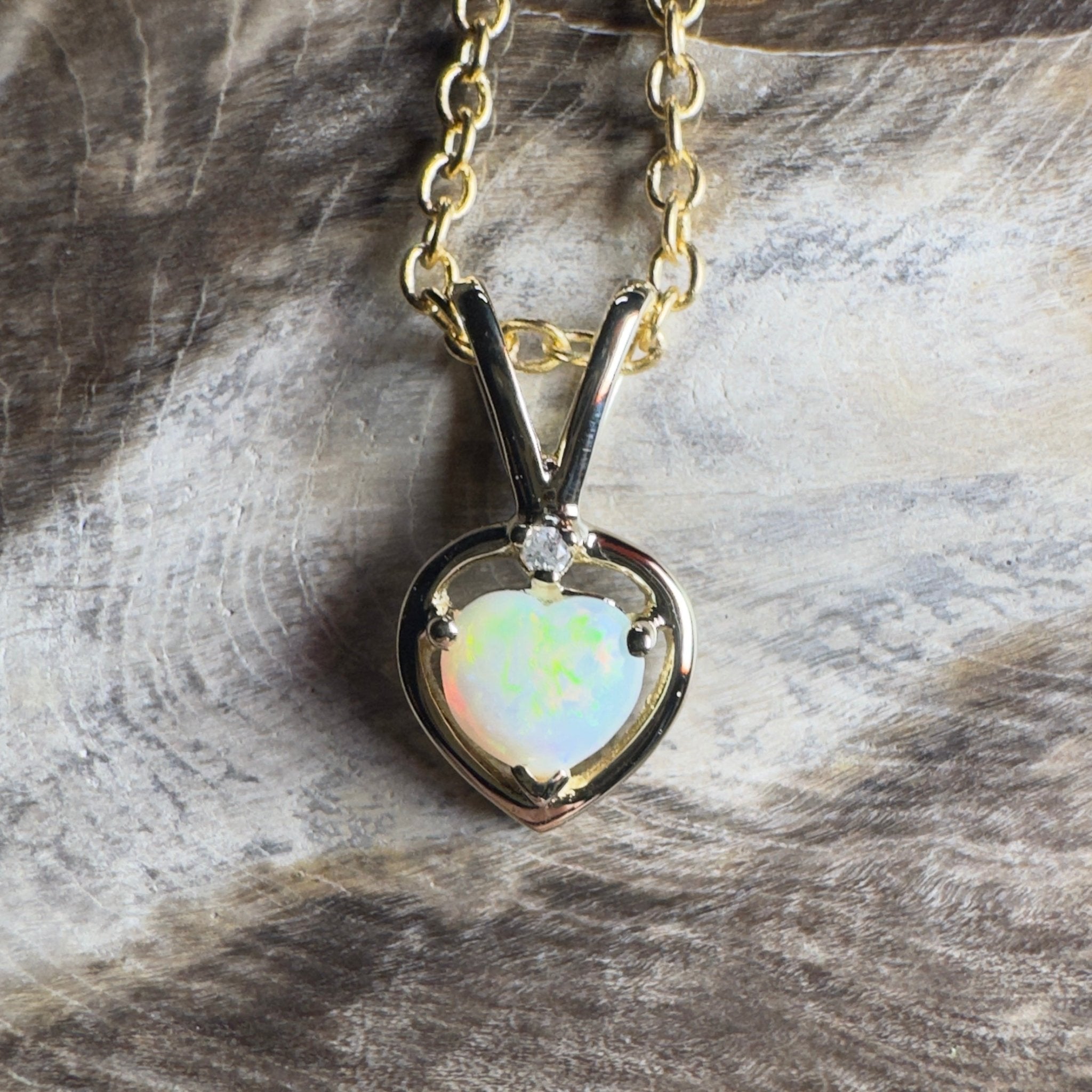 Purnululu Flame Heart ~ 9ct Solid Yellow Gold 0.4ct Coober Pedy Opal Pendant