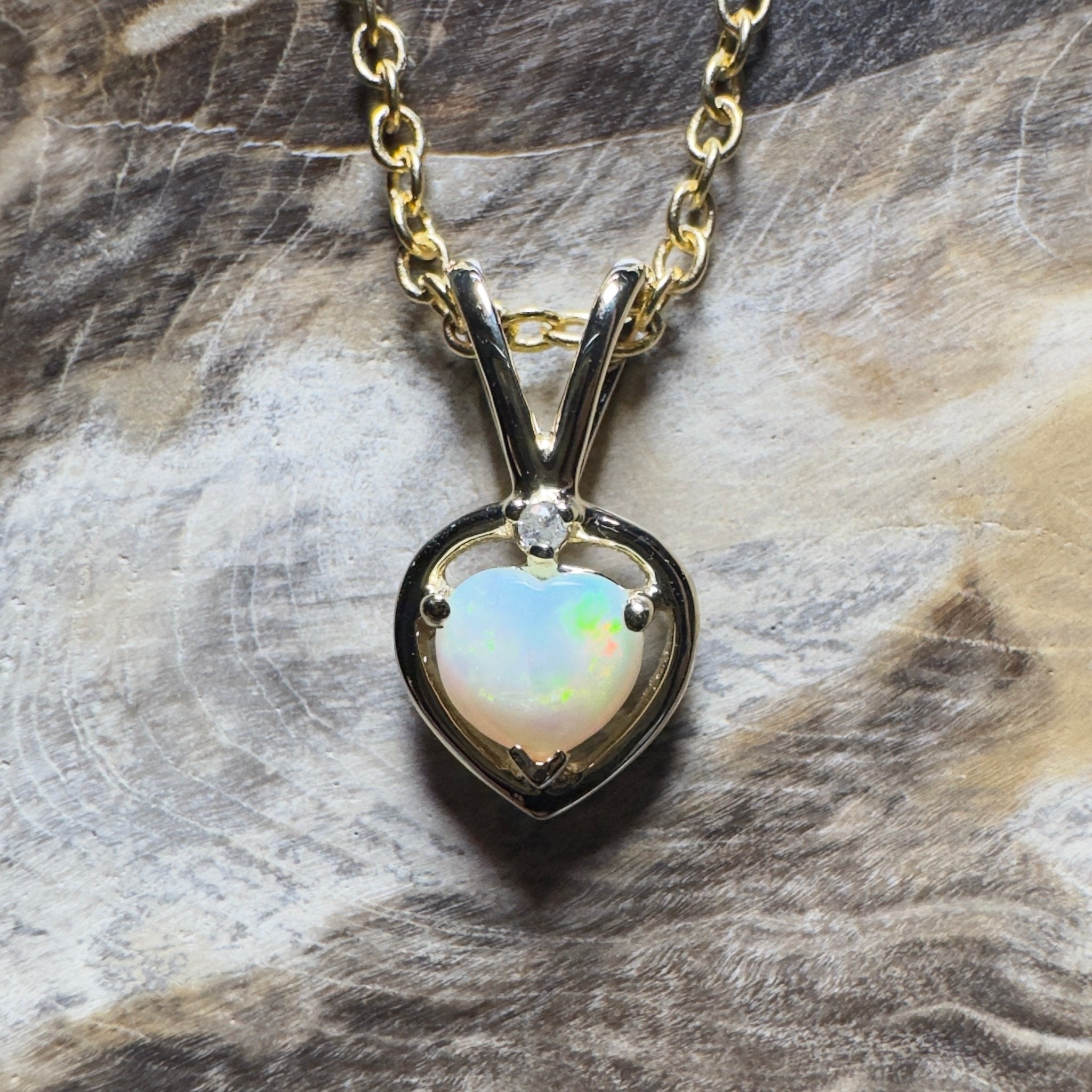 Purnululu Flame Heart ~ 9ct Solid Yellow Gold 0.4ct Coober Pedy Opal Pendant
