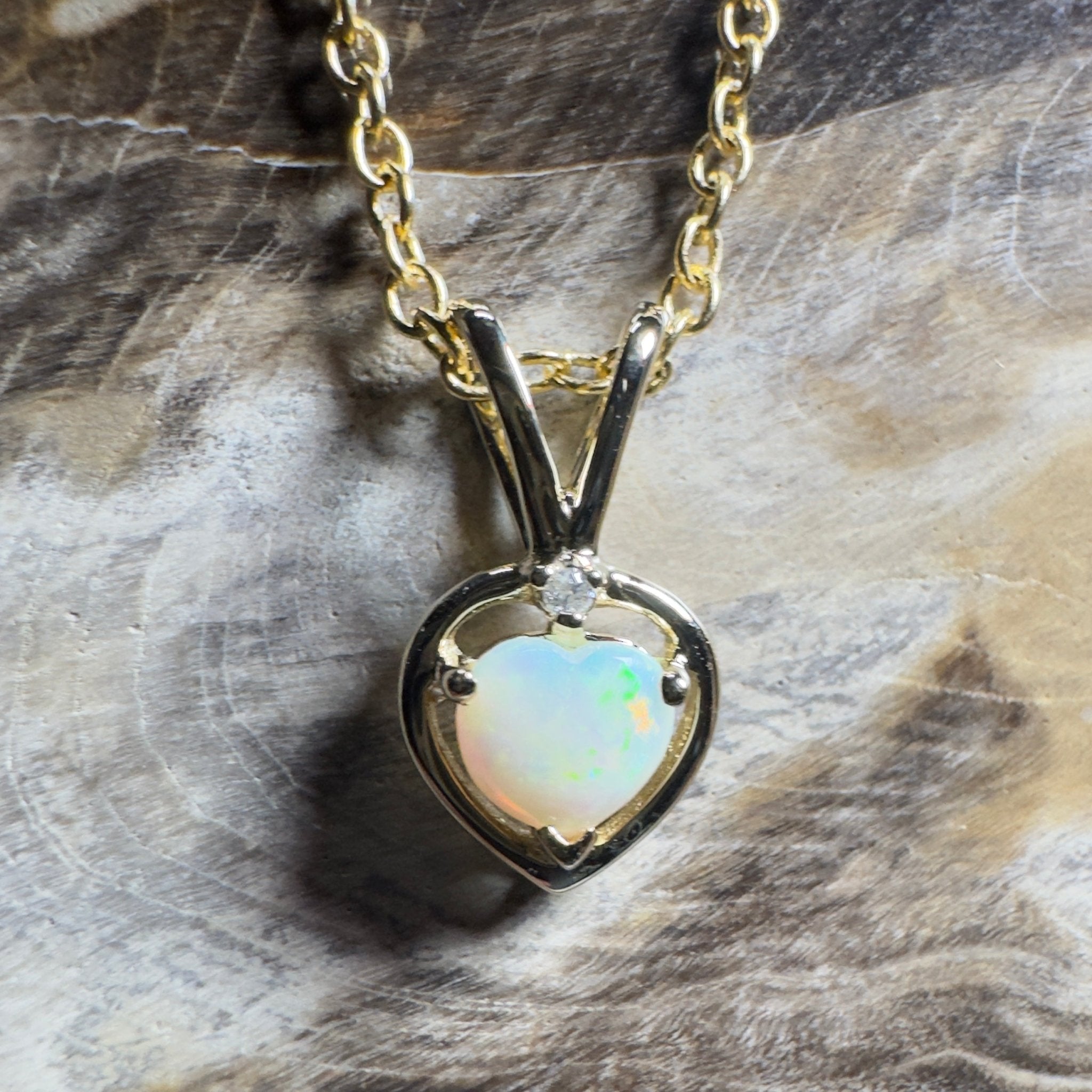 Purnululu Flame Heart ~ 9ct Solid Yellow Gold 0.4ct Coober Pedy Opal Pendant