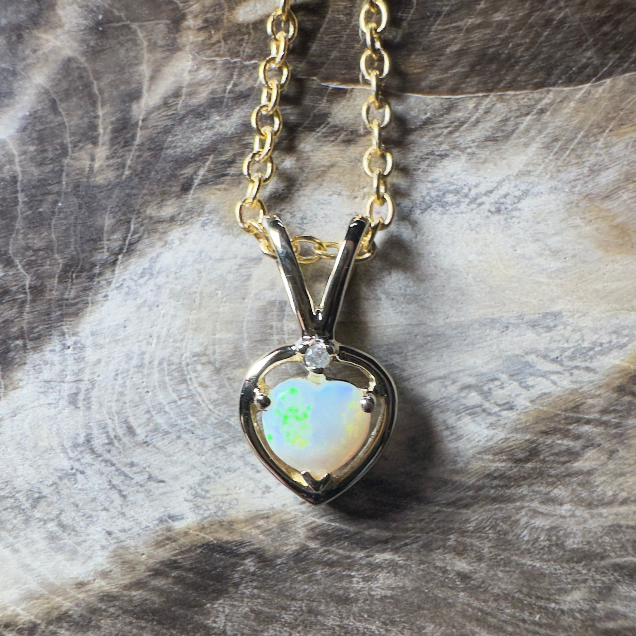 Purnululu Flame Heart ~ 9ct Solid Yellow Gold 0.4ct Coober Pedy Opal Pendant