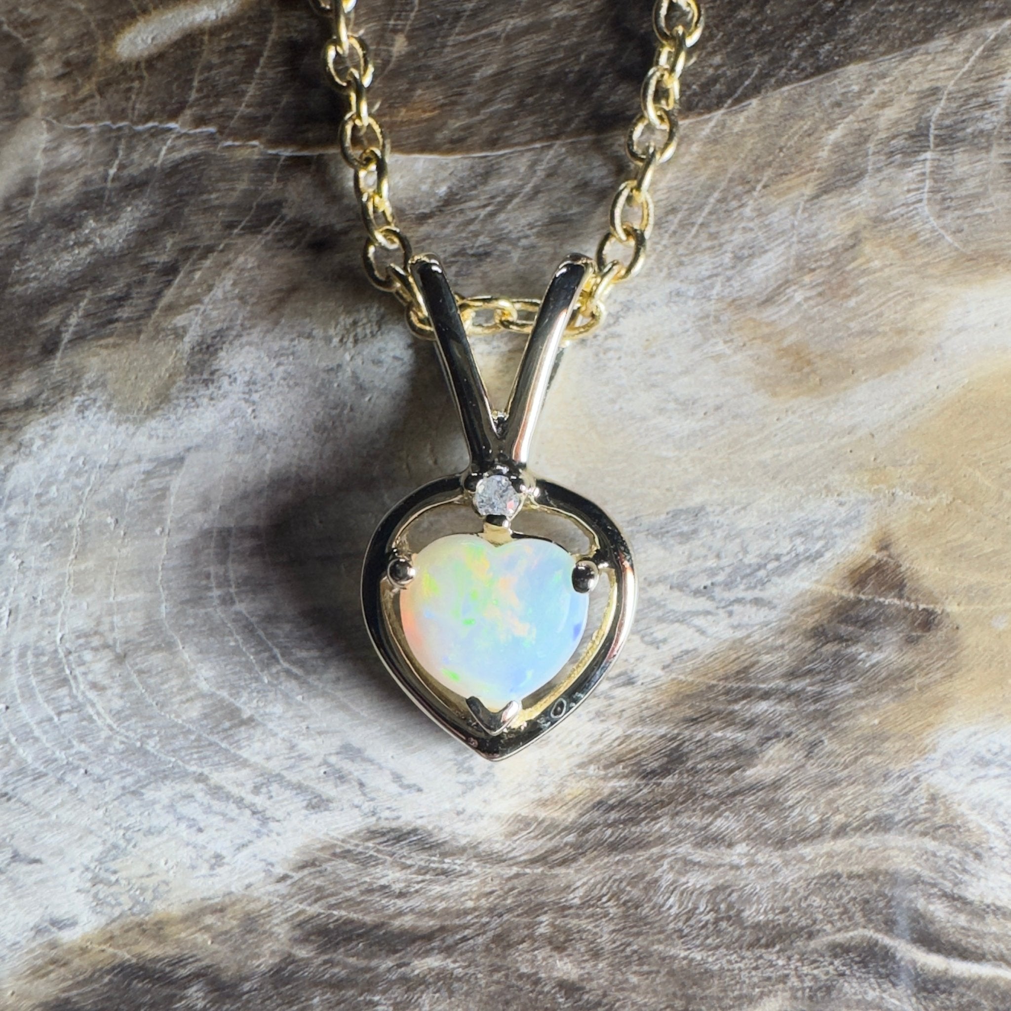 Purnululu Flame Heart ~ 9ct Solid Yellow Gold 0.4ct Coober Pedy Opal Pendant