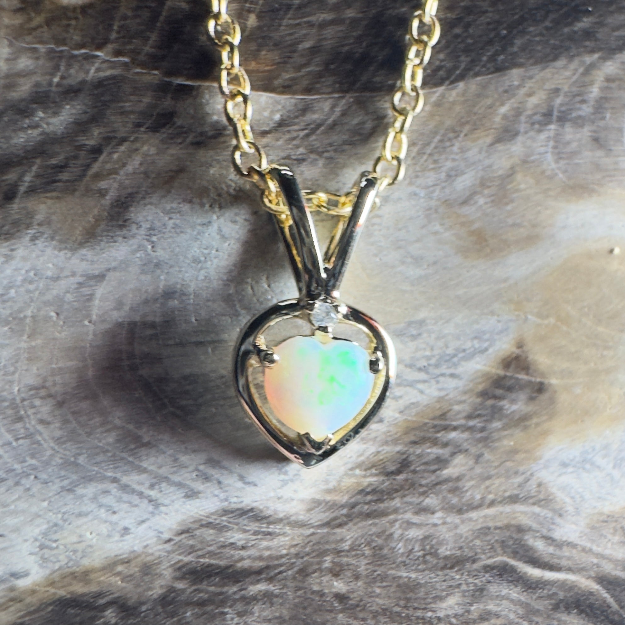 Purnululu Flame Heart ~ 9ct Solid Yellow Gold 0.4ct Coober Pedy Opal Pendant