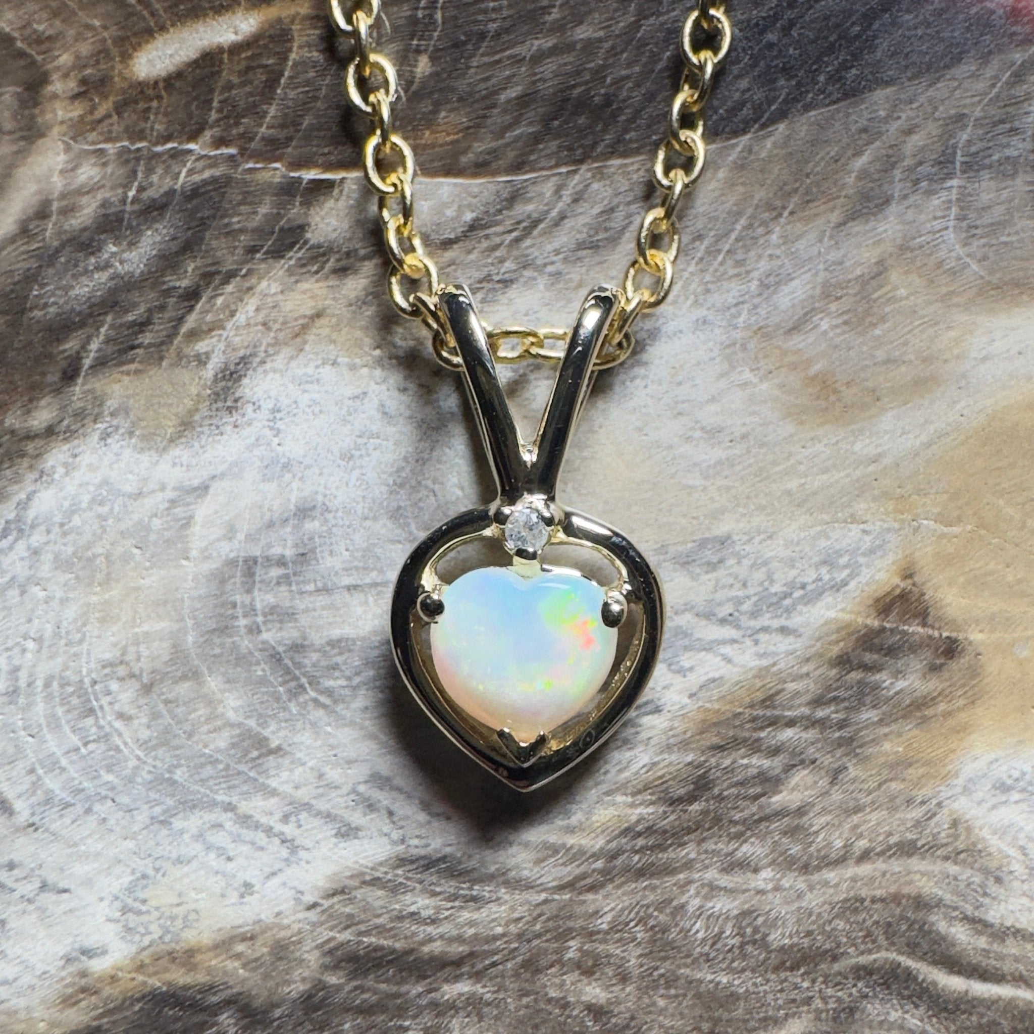 Purnululu Flame Heart ~ 9ct Solid Yellow Gold 0.4ct Coober Pedy Opal Pendant