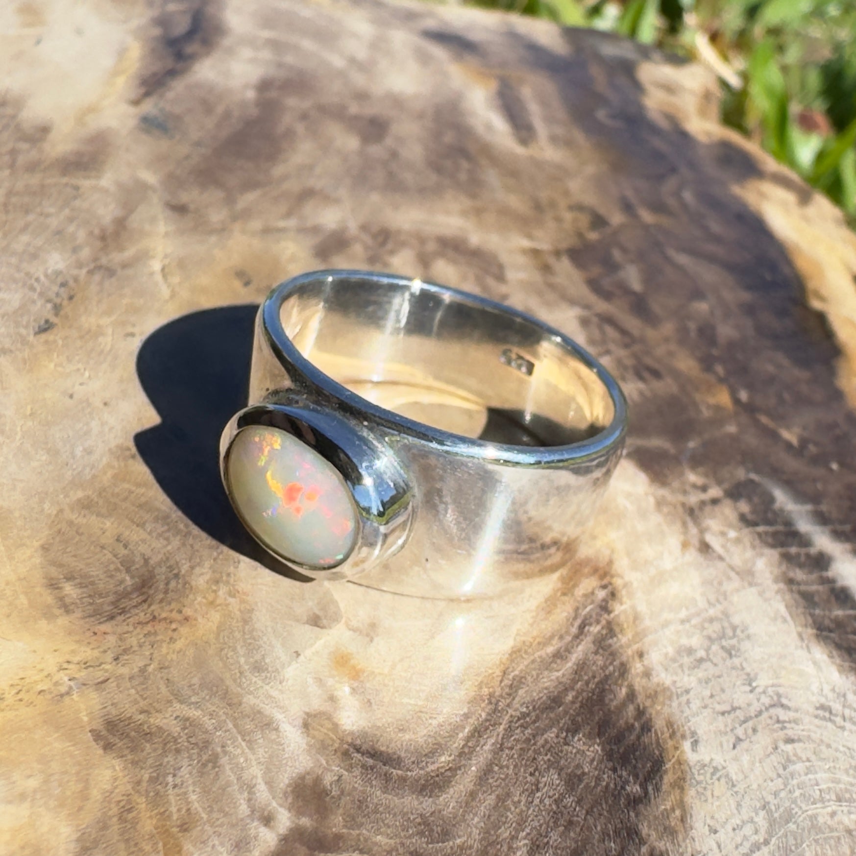 Red Centre Spirit ~ 0.7ct Solid Coober Pedy Opal 925 Silver Ring