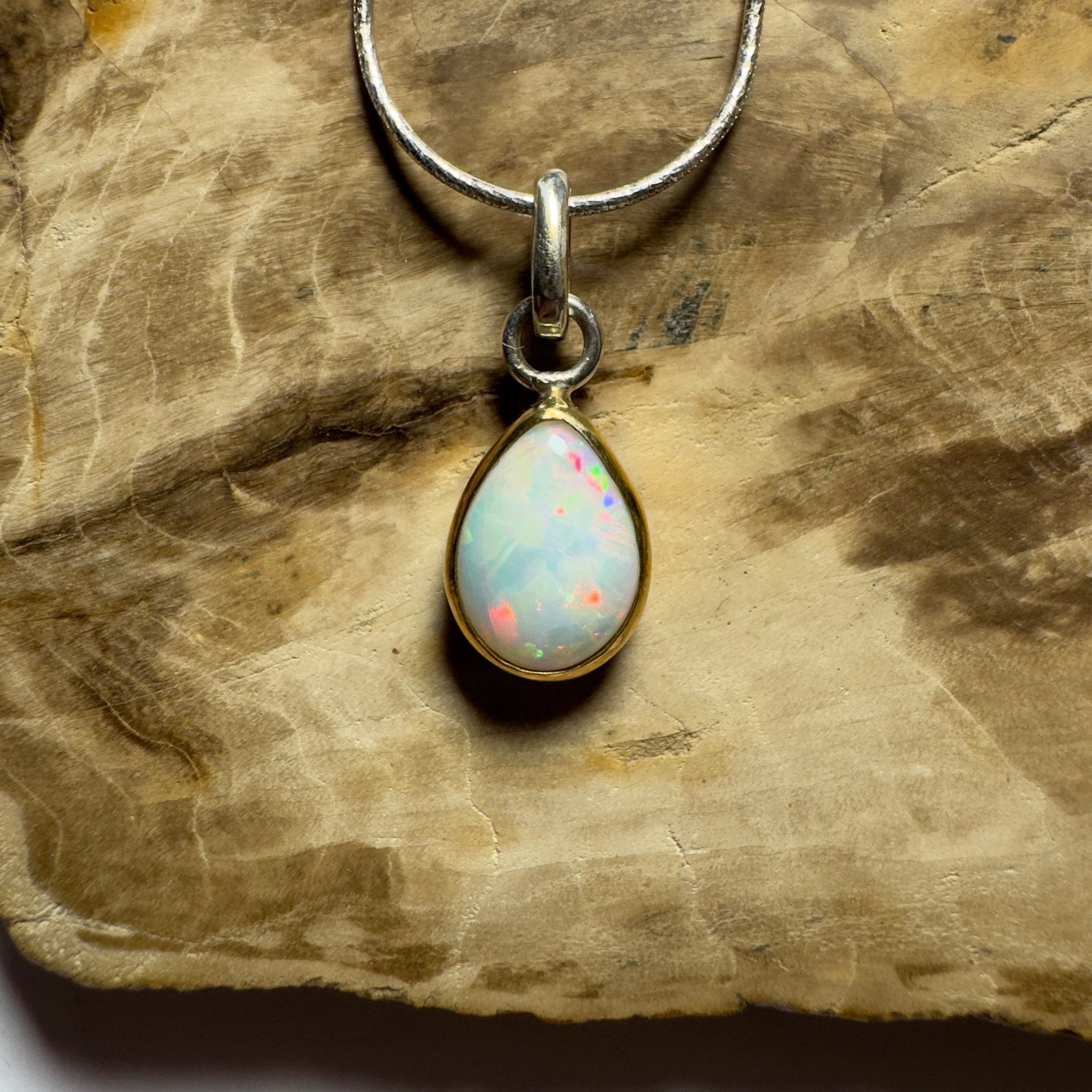 Red Ridge White ~ 2.7ct Solid Lightning Ridge White Opal Two - tone 9ct Gold and 925 Sterling Silver Pendant Necklace