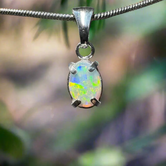Silver opal pendant from Reef Radiance featuring a 0.6ct Lightning Ridge Opal in sterling silver