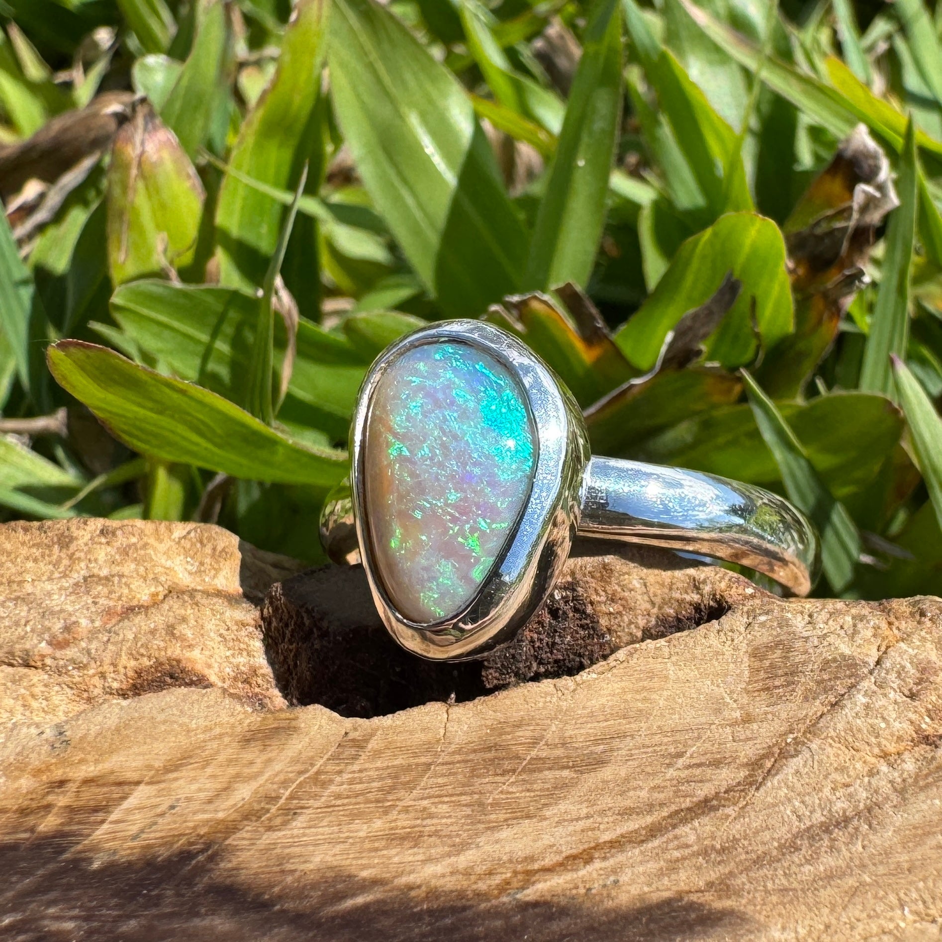 Ridge Horizon - 2ct Solid Lightning Ridge Crystal Opal Sterling Silver Ring