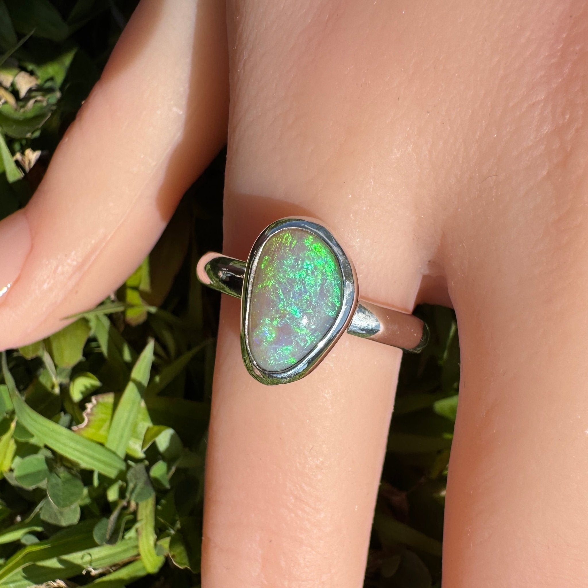 Ridge Horizon - 2ct Solid Lightning Ridge Crystal Opal Sterling Silver Ring