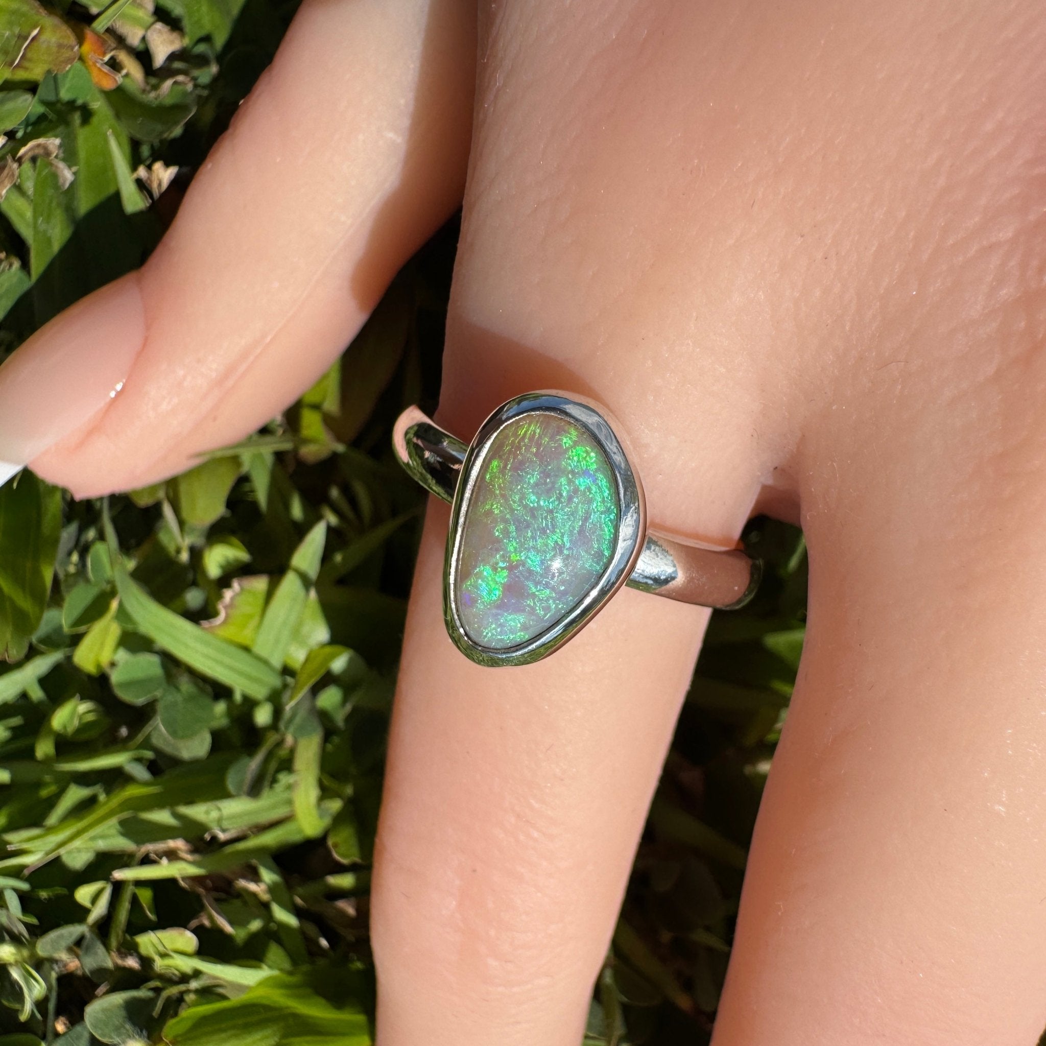 Ridge Horizon - 2ct Solid Lightning Ridge Crystal Opal Sterling Silver Ring