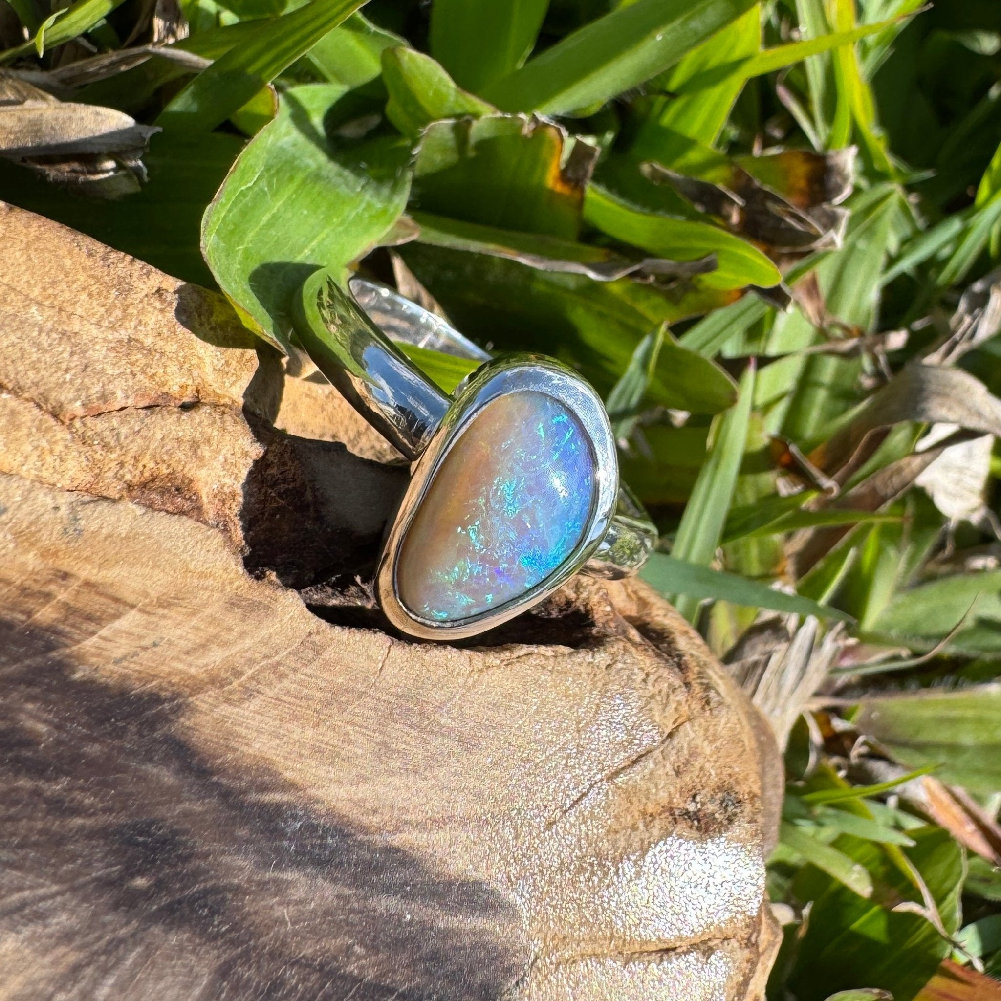 Ridge Horizon - 2ct Solid Lightning Ridge Crystal Opal Sterling Silver Ring