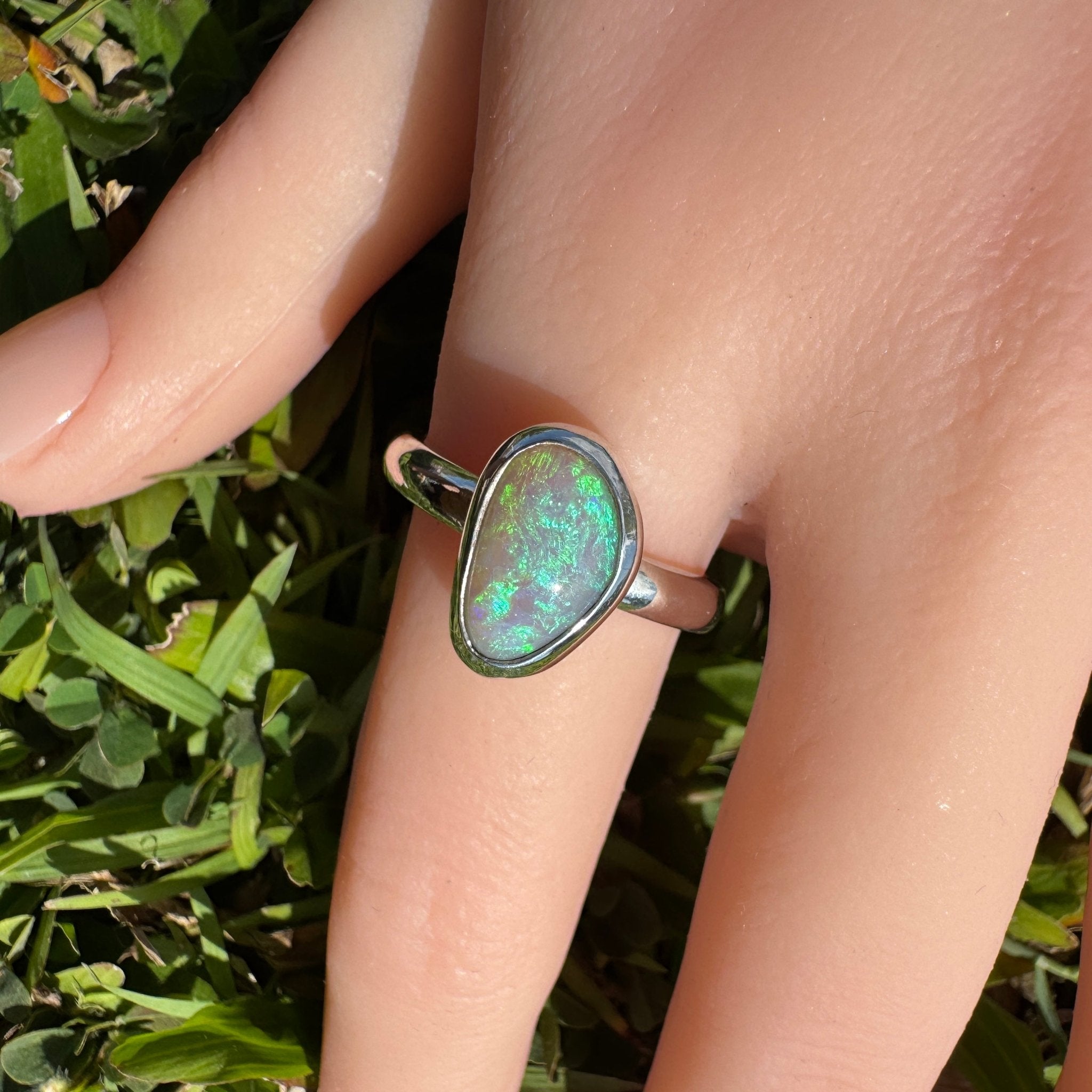 Ridge Horizon - 2ct Solid Lightning Ridge Crystal Opal Sterling Silver Ring