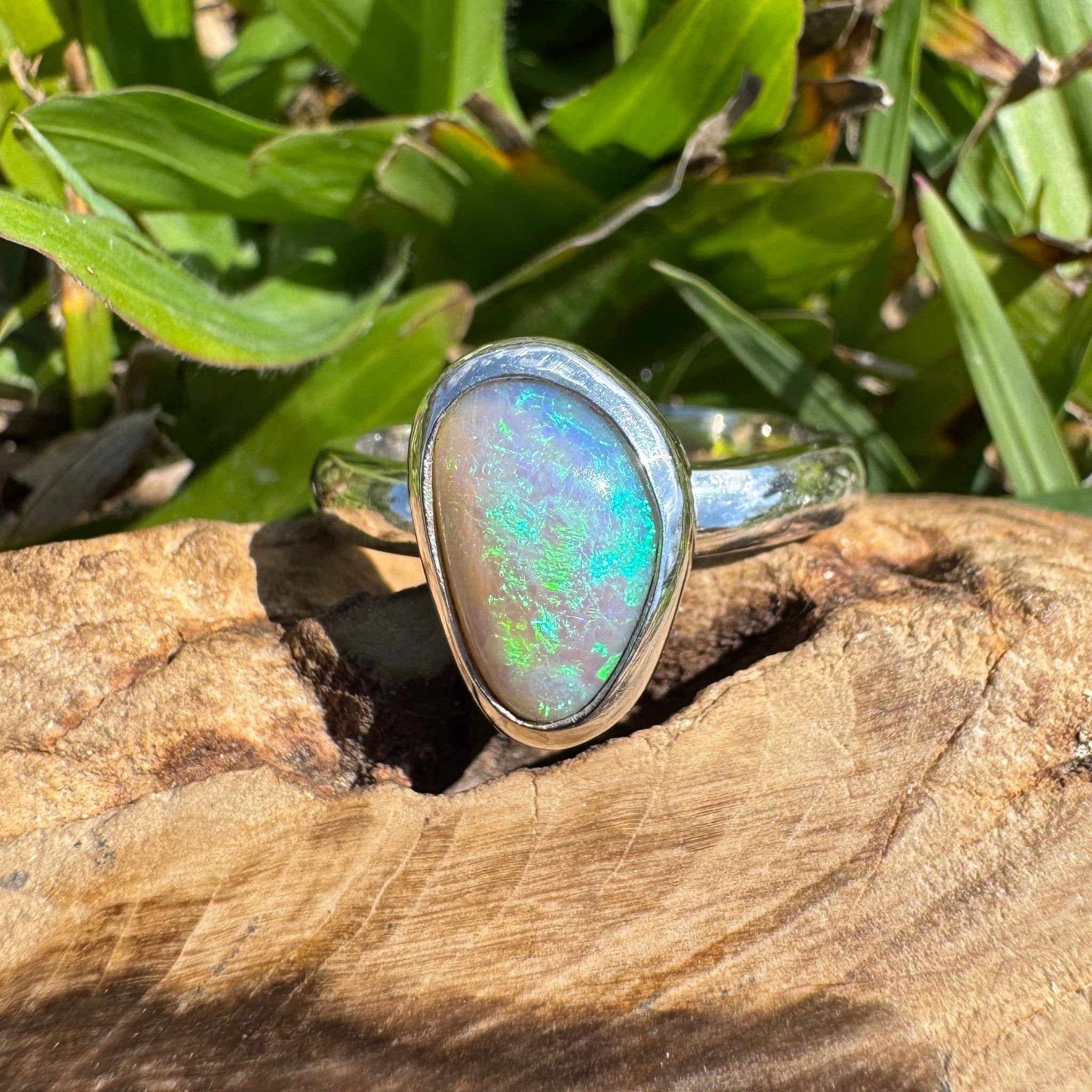 Ridge Horizon - 2ct Solid Lightning Ridge Crystal Opal Sterling Silver Ring